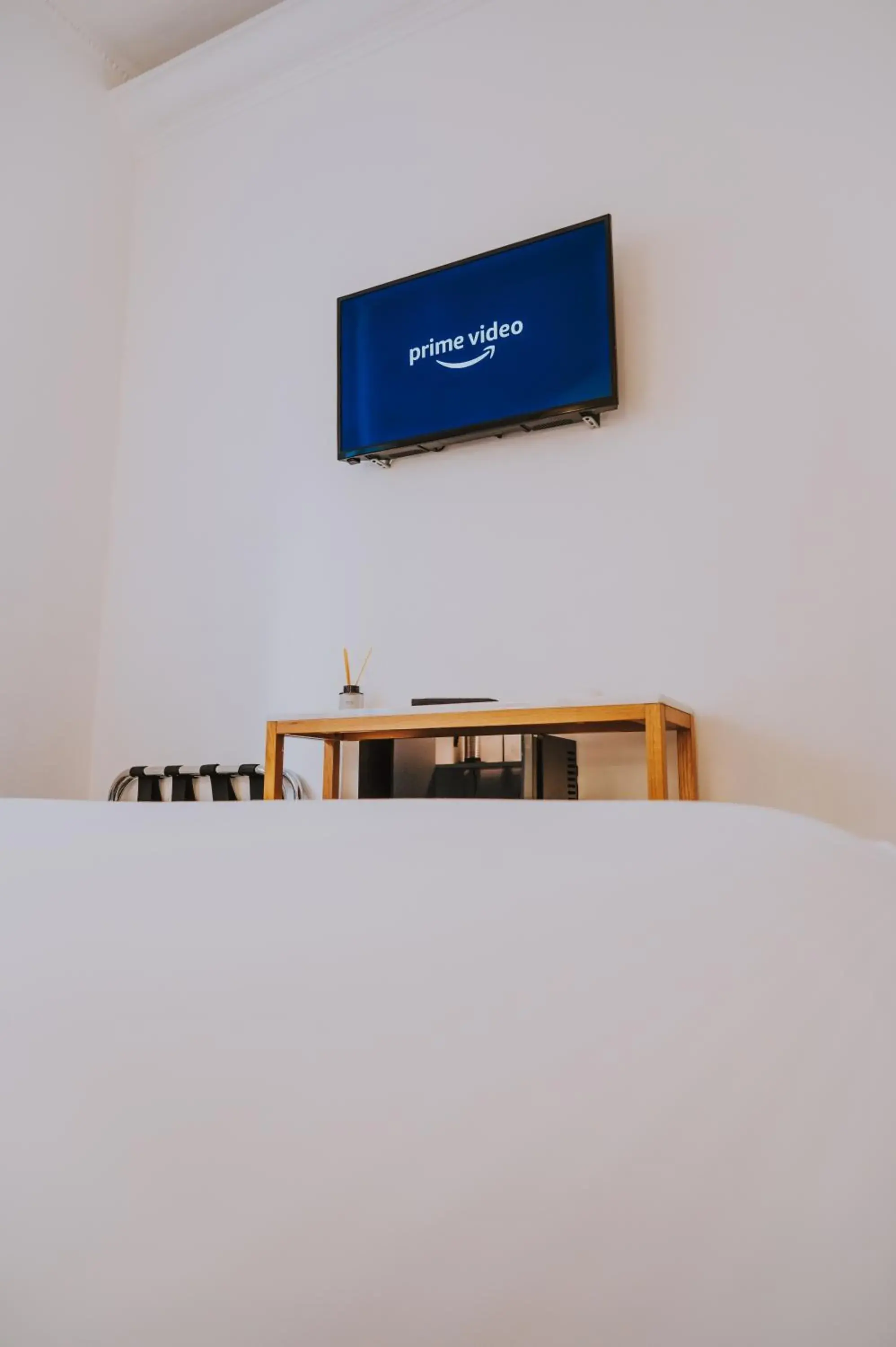 Bed, TV/Entertainment Center in Albergo Delle Regioni, Barberini - Fontana di Trevi