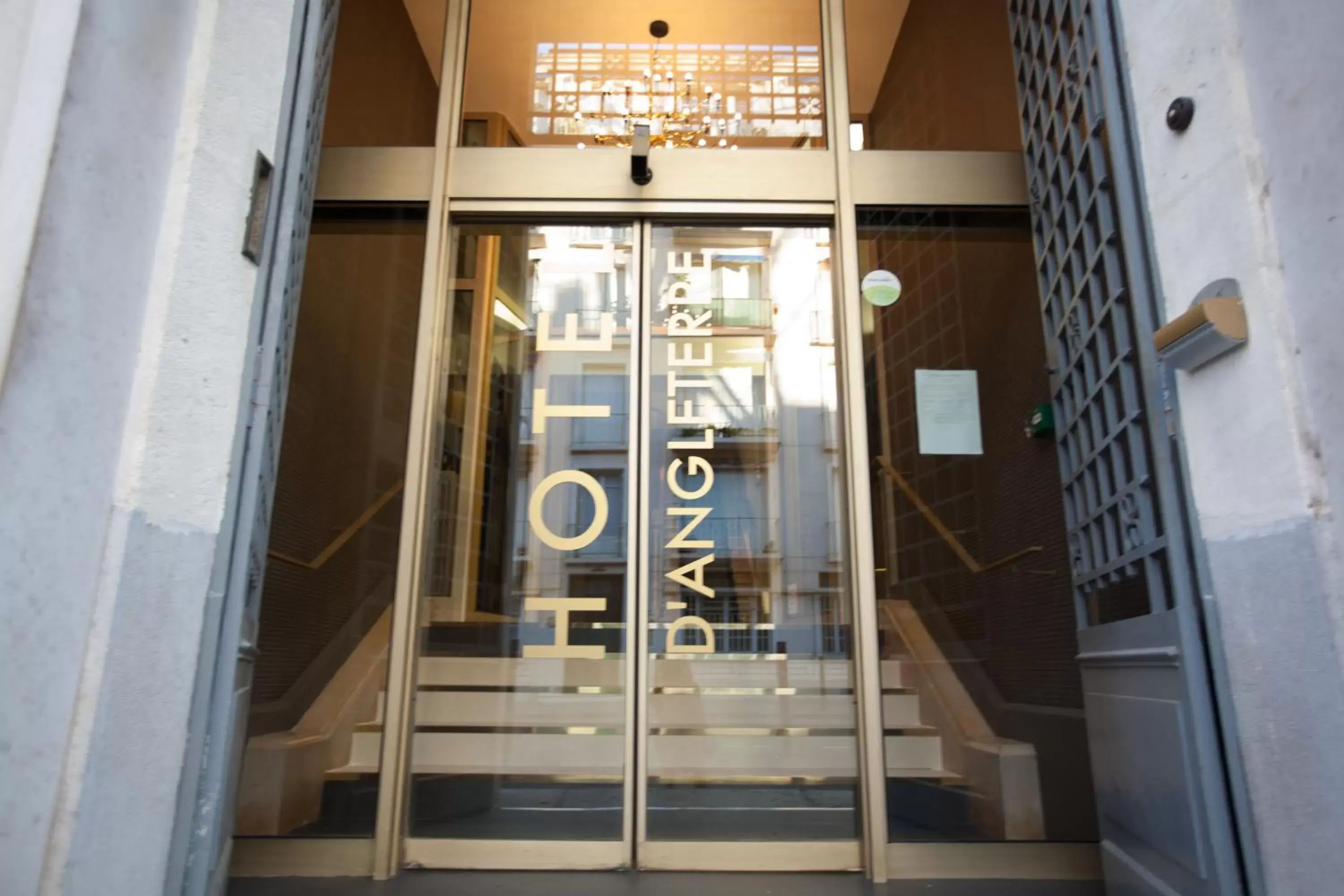 Facade/entrance, Property Building in Hotel d'Angleterre