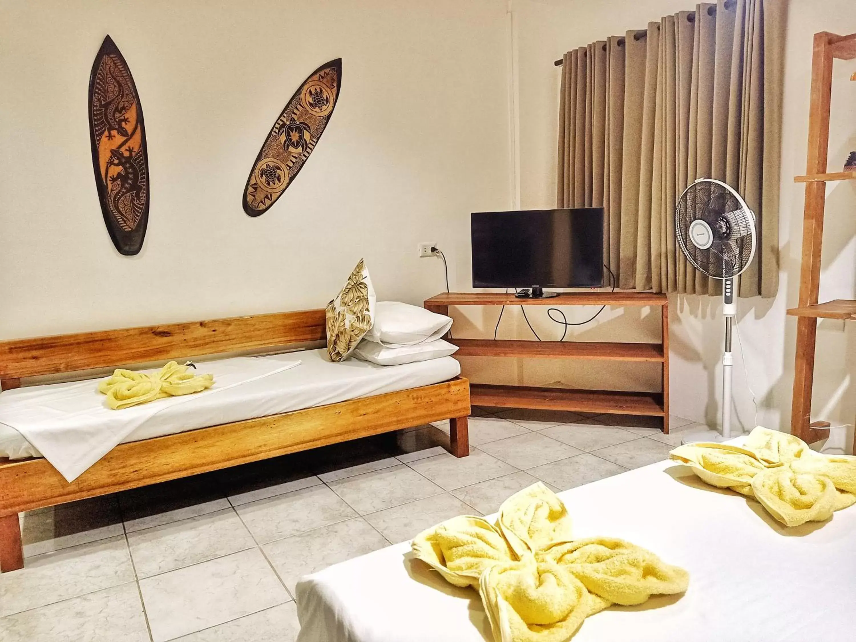 Living room, Bed in Bulskamp Inn Living room, Bed in Bulskamp Inn