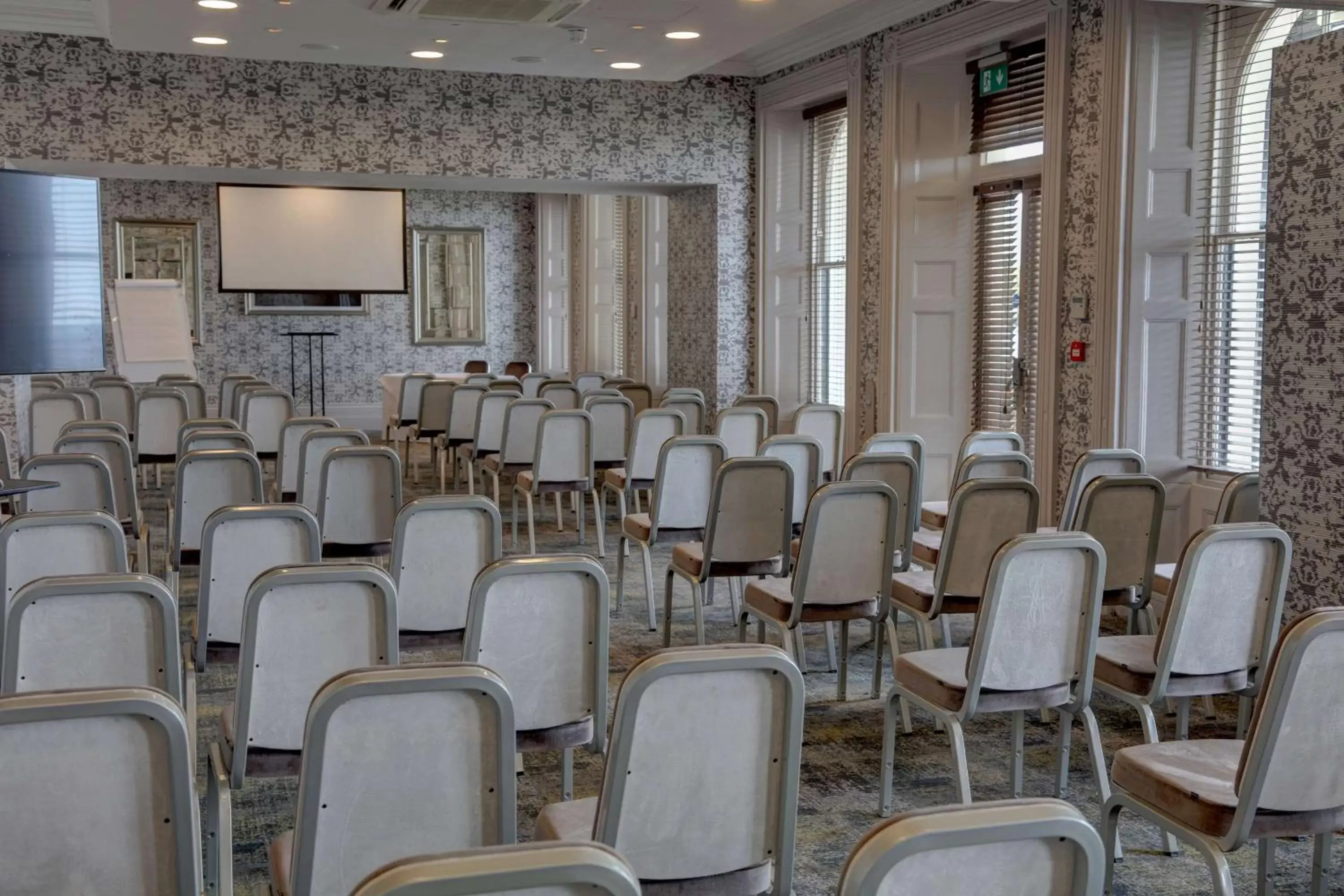 Meeting/conference room in Best Western Premier Dover Marina Hotel & Spa