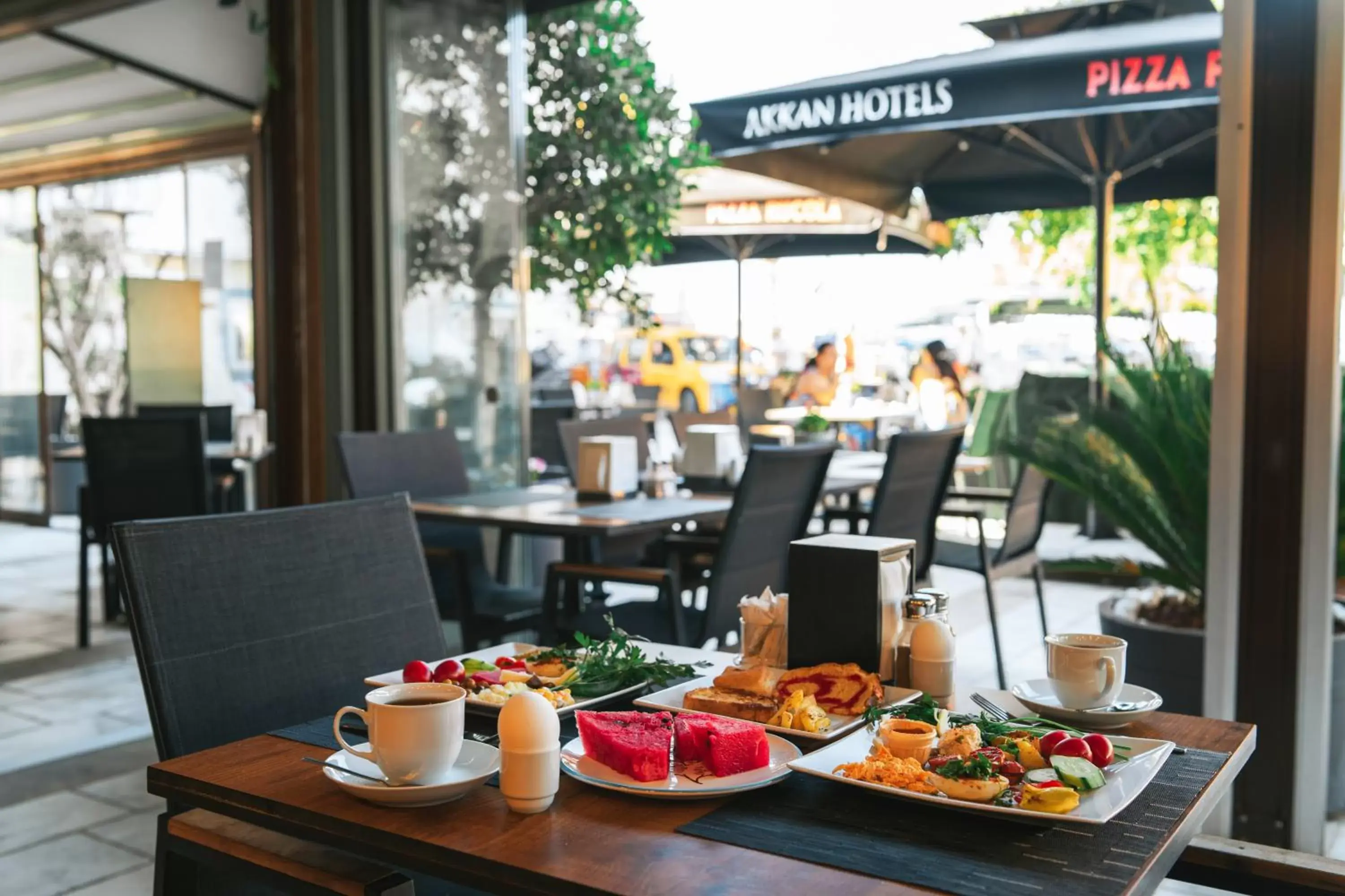 Breakfast, Restaurant/Places to Eat in Akkan Hotel