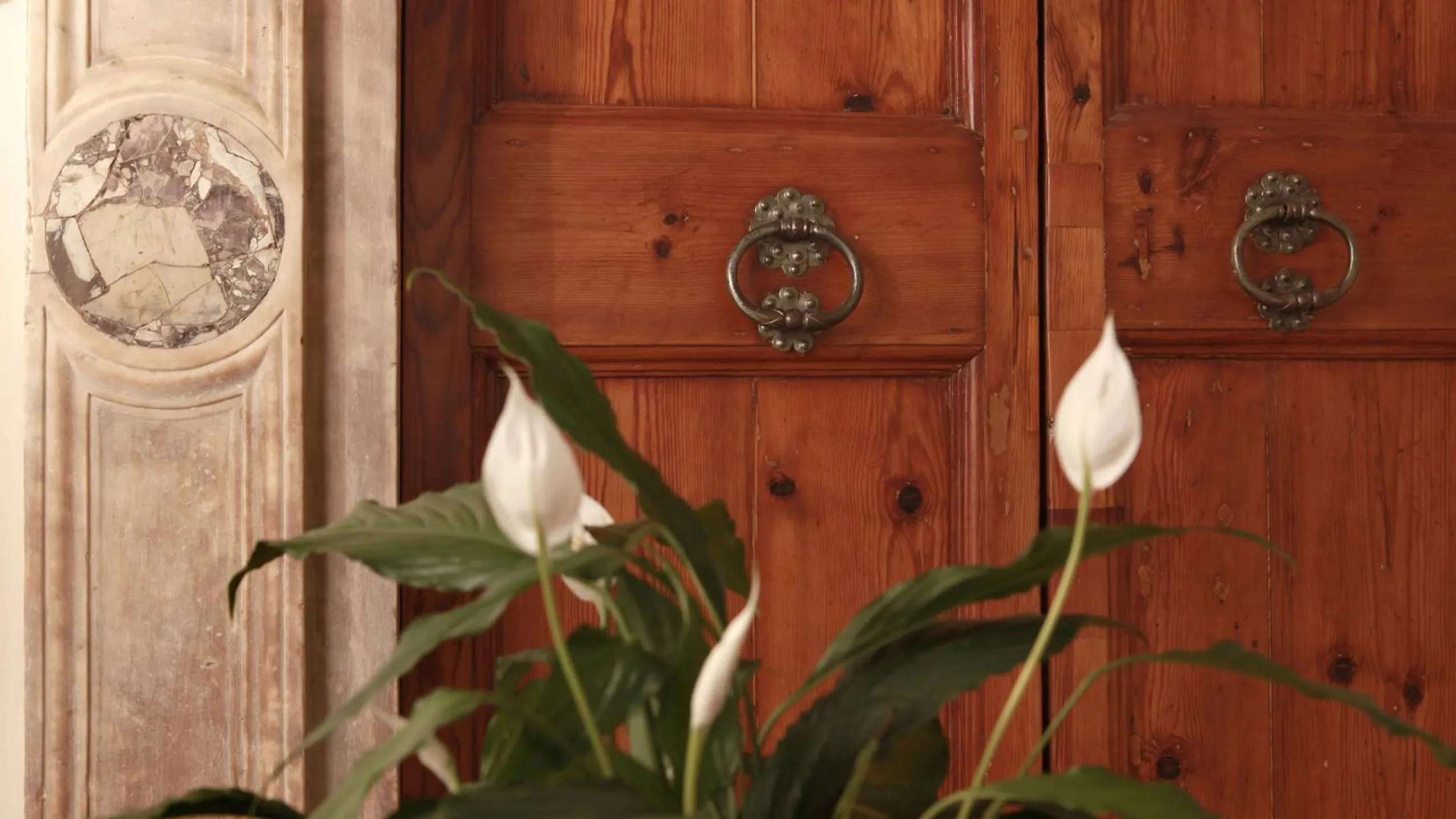Decorative detail in Hotel Le Nuvole Residenza d'Epoca