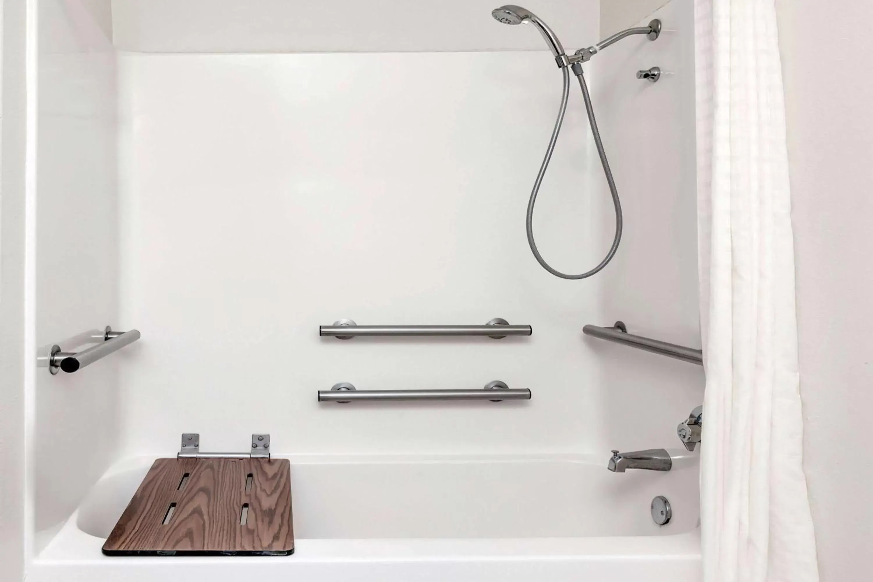 Howard Johnson by Wyndham Scott Lafayette Howard Johnson by Wyndham Scott Lafayette