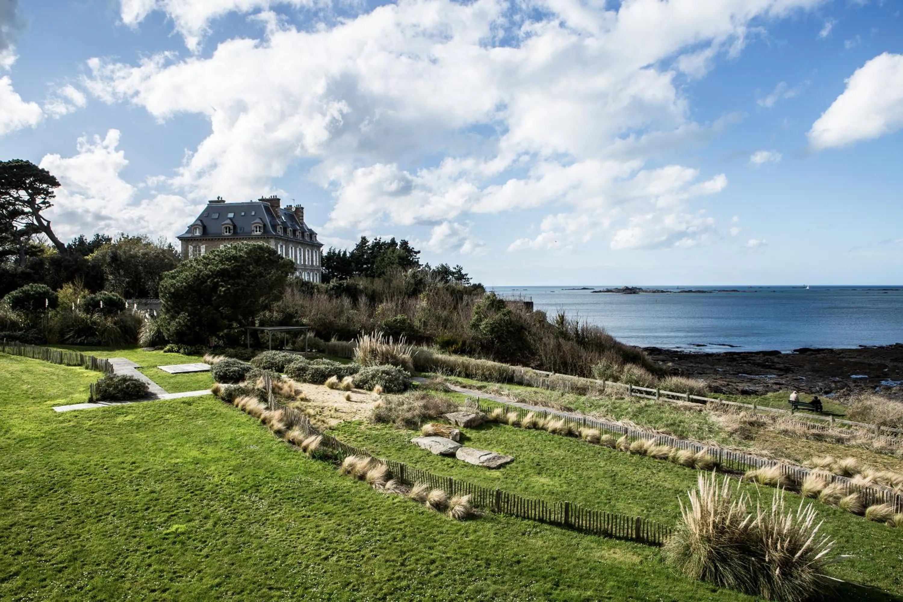 Garden in Emeria Dinard Thalasso Spa