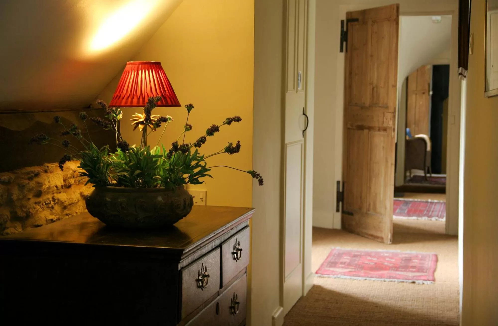 Decorative detail in The Horse & Groom