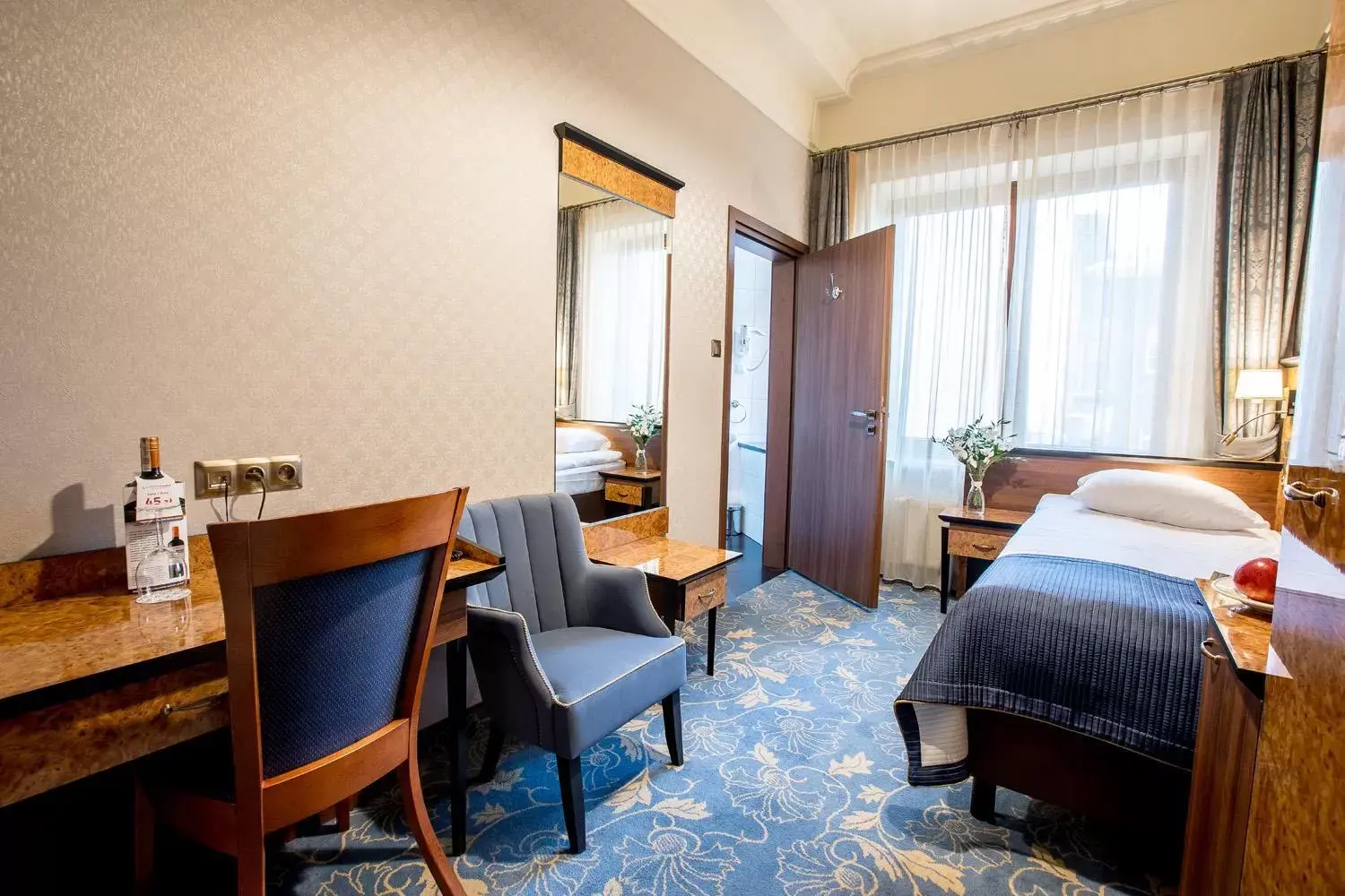 Photo of the whole room in Hotel Diament Plaza Gliwice