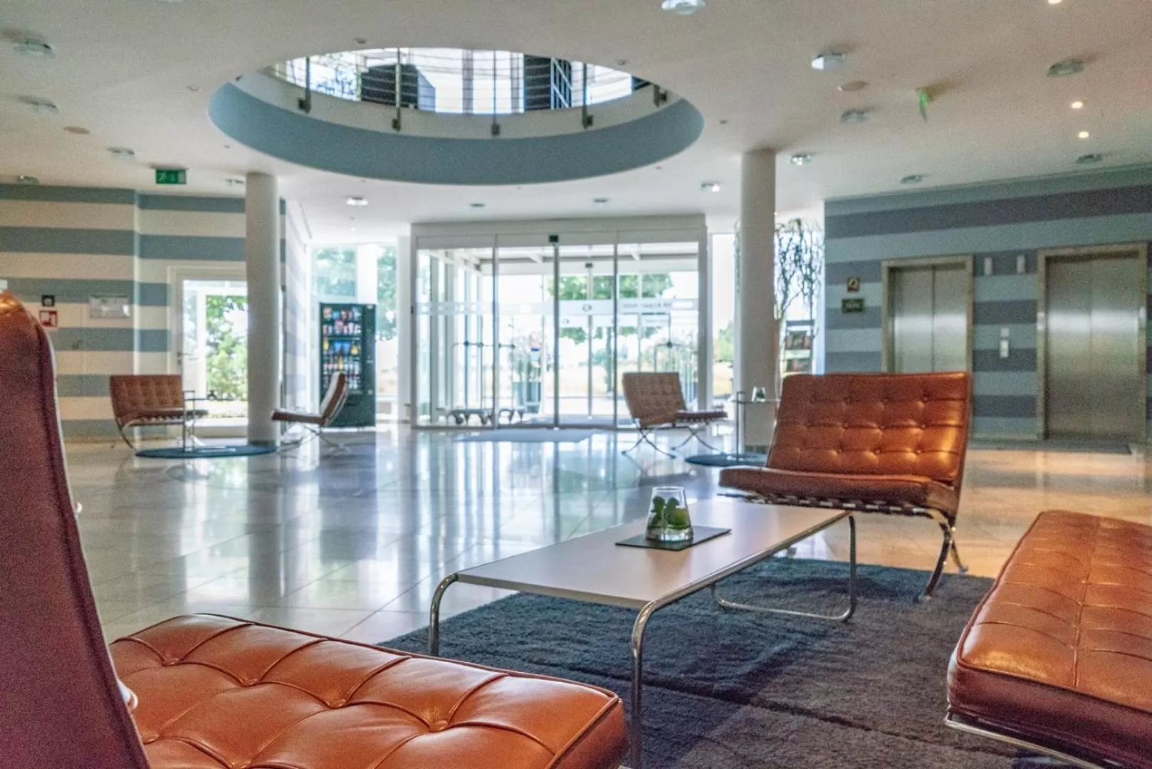 Lobby or reception in Globana Airport Hotel