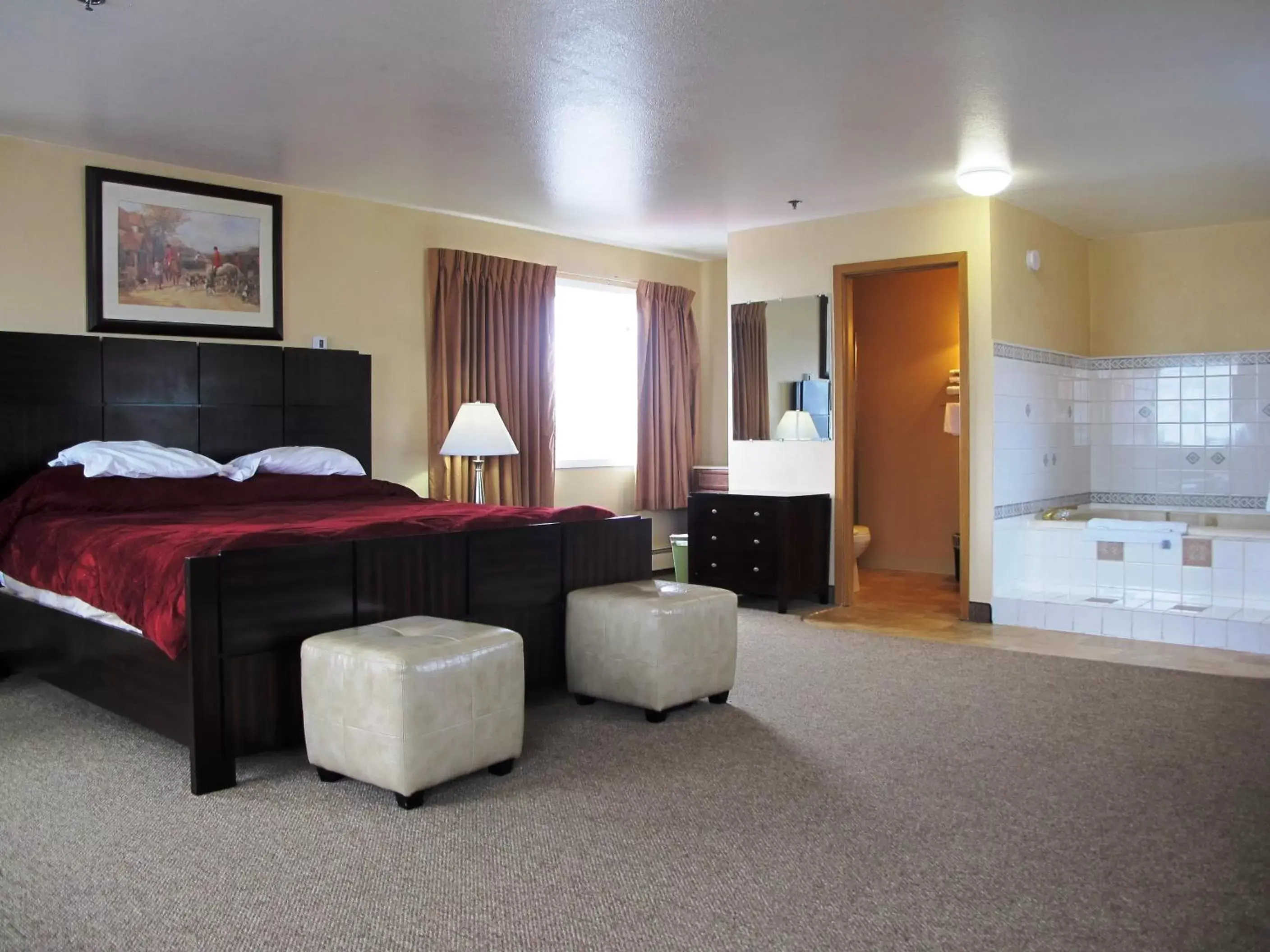 Photo of the whole room, Bed in Merrill Field Inn Photo of the whole room, Bed in Merrill Field Inn