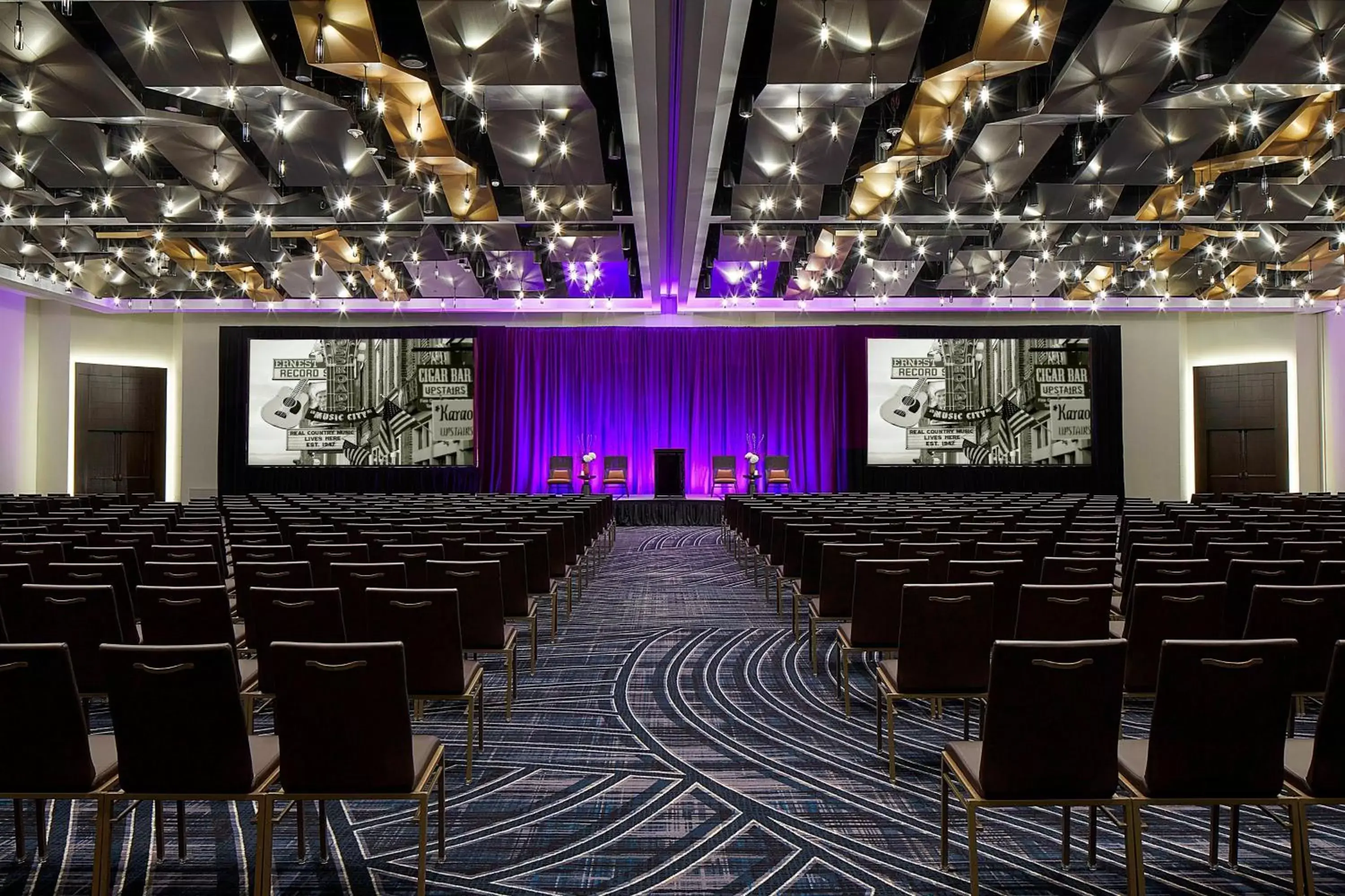 Meeting/conference room in Renaissance Nashville Hotel