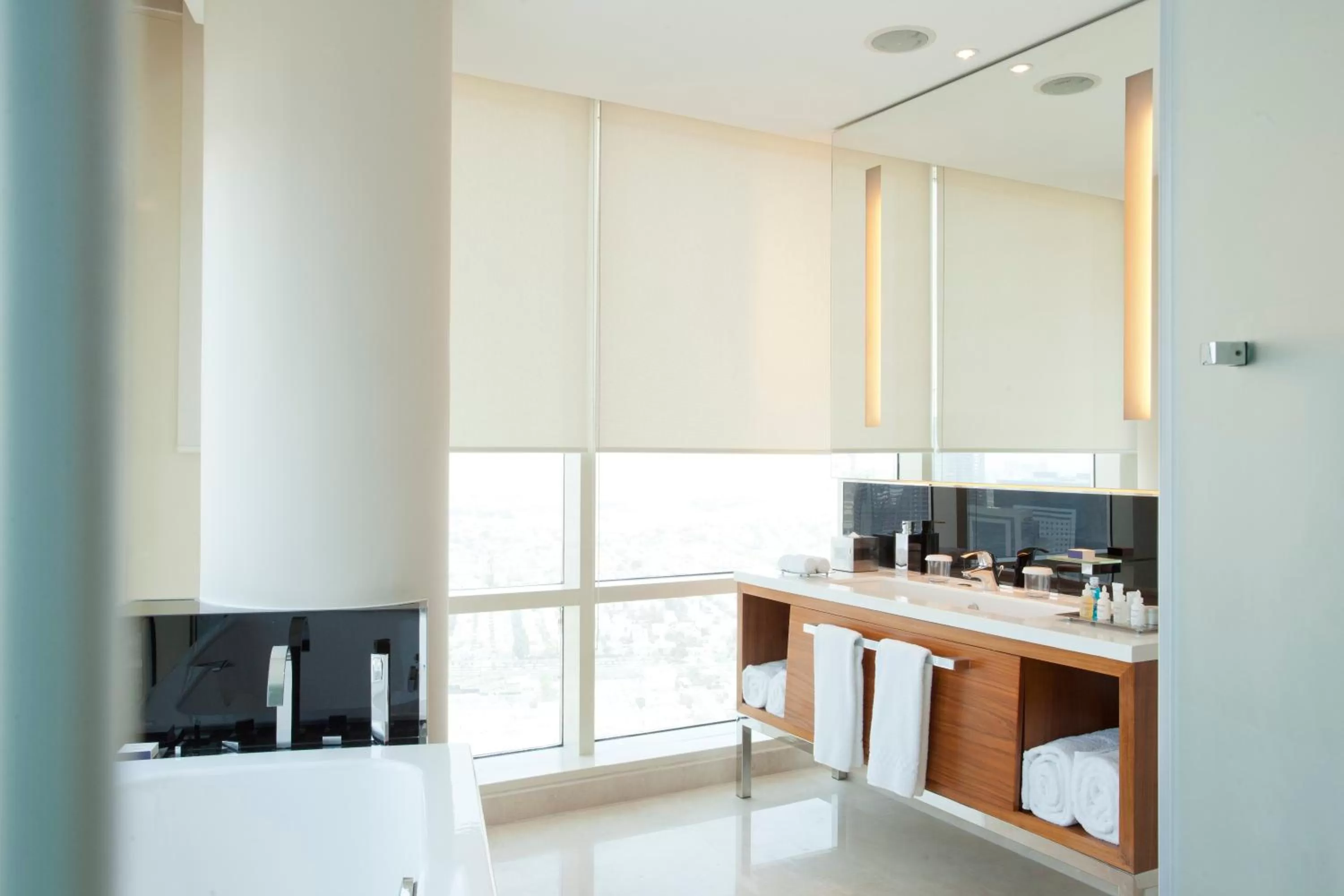 Bathroom in InterContinental Doha The City by IHG