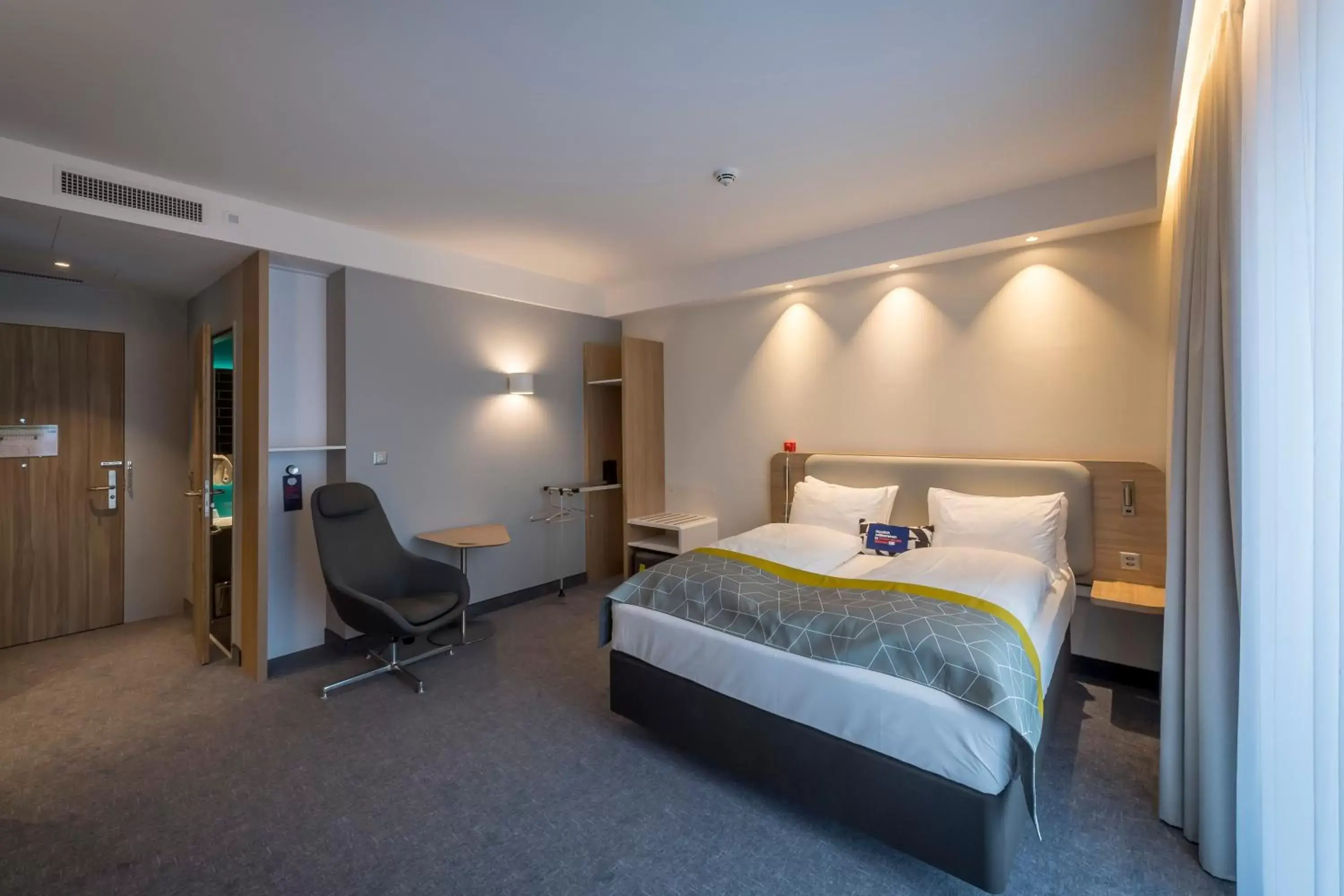 Photo of the whole room in Holiday Inn Express - Luzern - Kriens, an IHG Hotel