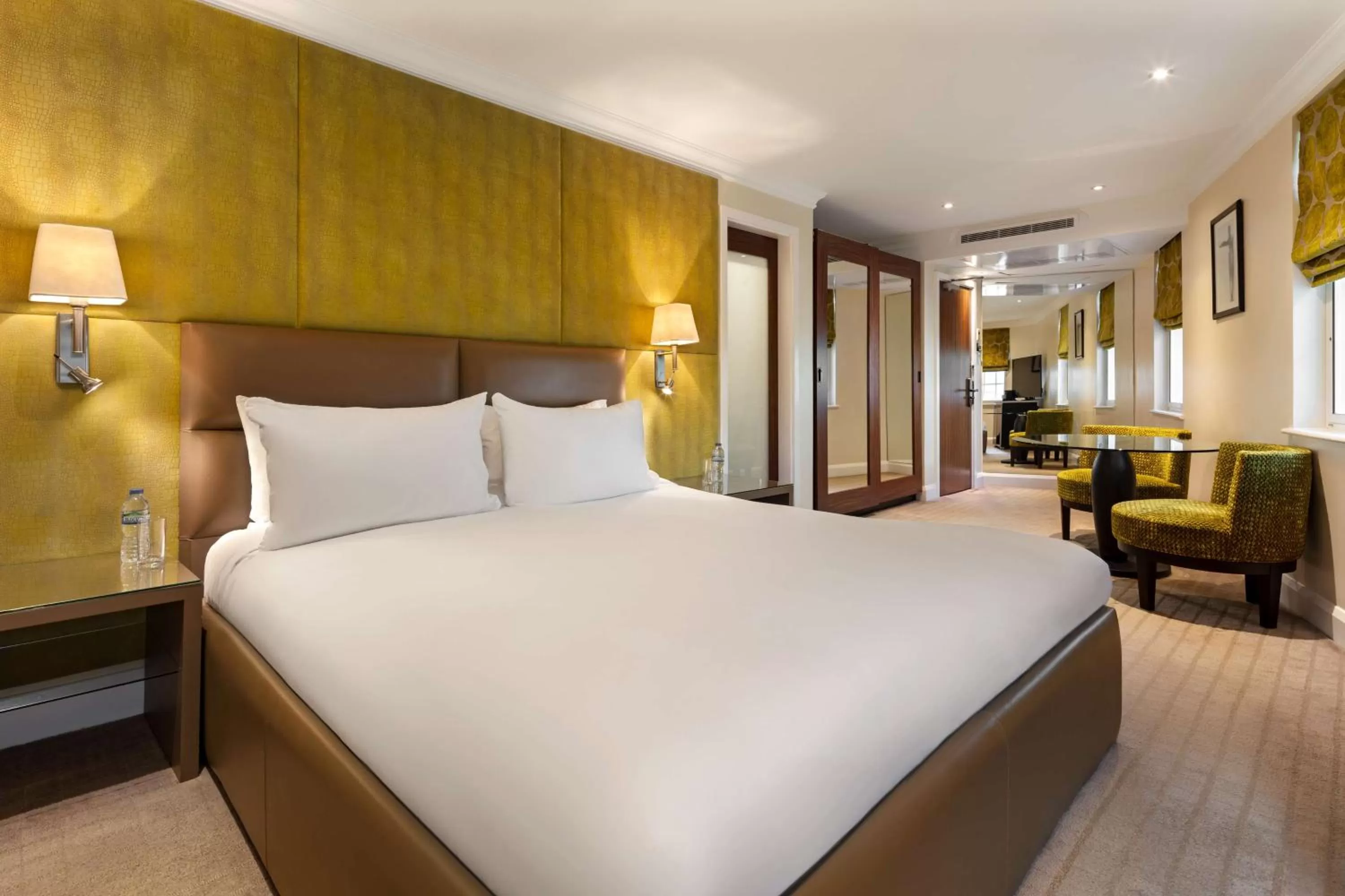 Bedroom, Bed in The May Fair, A Radisson Collection Hotel, Mayfair London