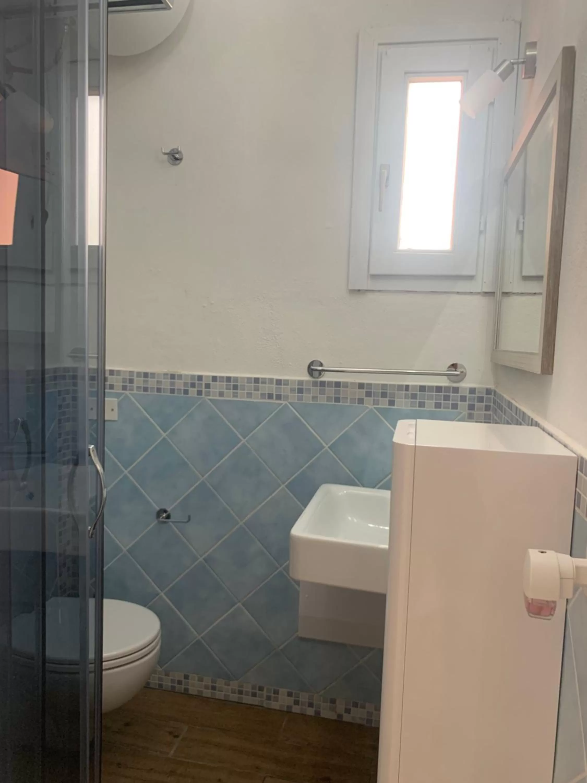 Porto Coda Cavallo Salina Bamba