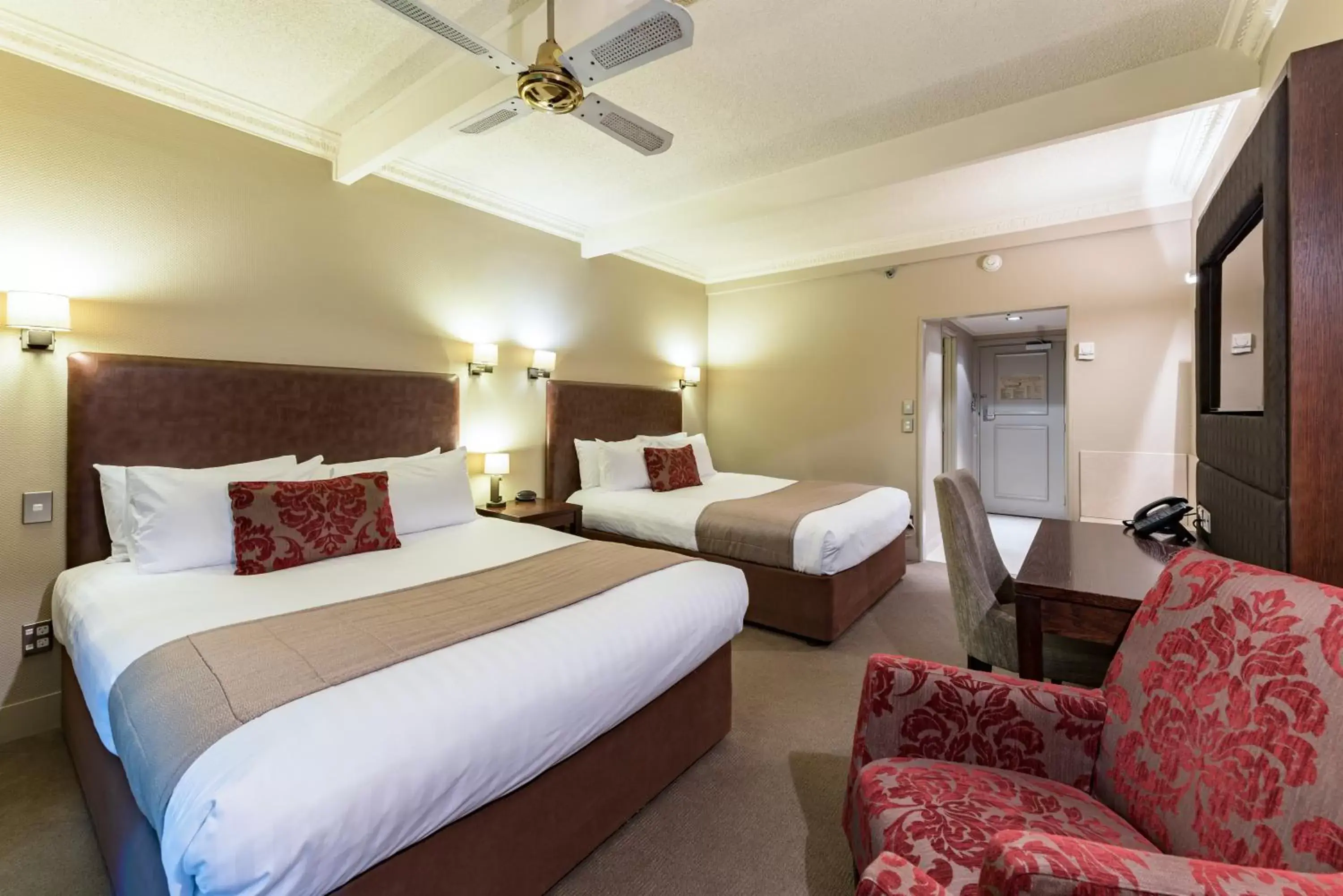 Bedroom, Bed in Distinction Hotel Rotorua Bedroom, Bed in Distinction Hotel Rotorua