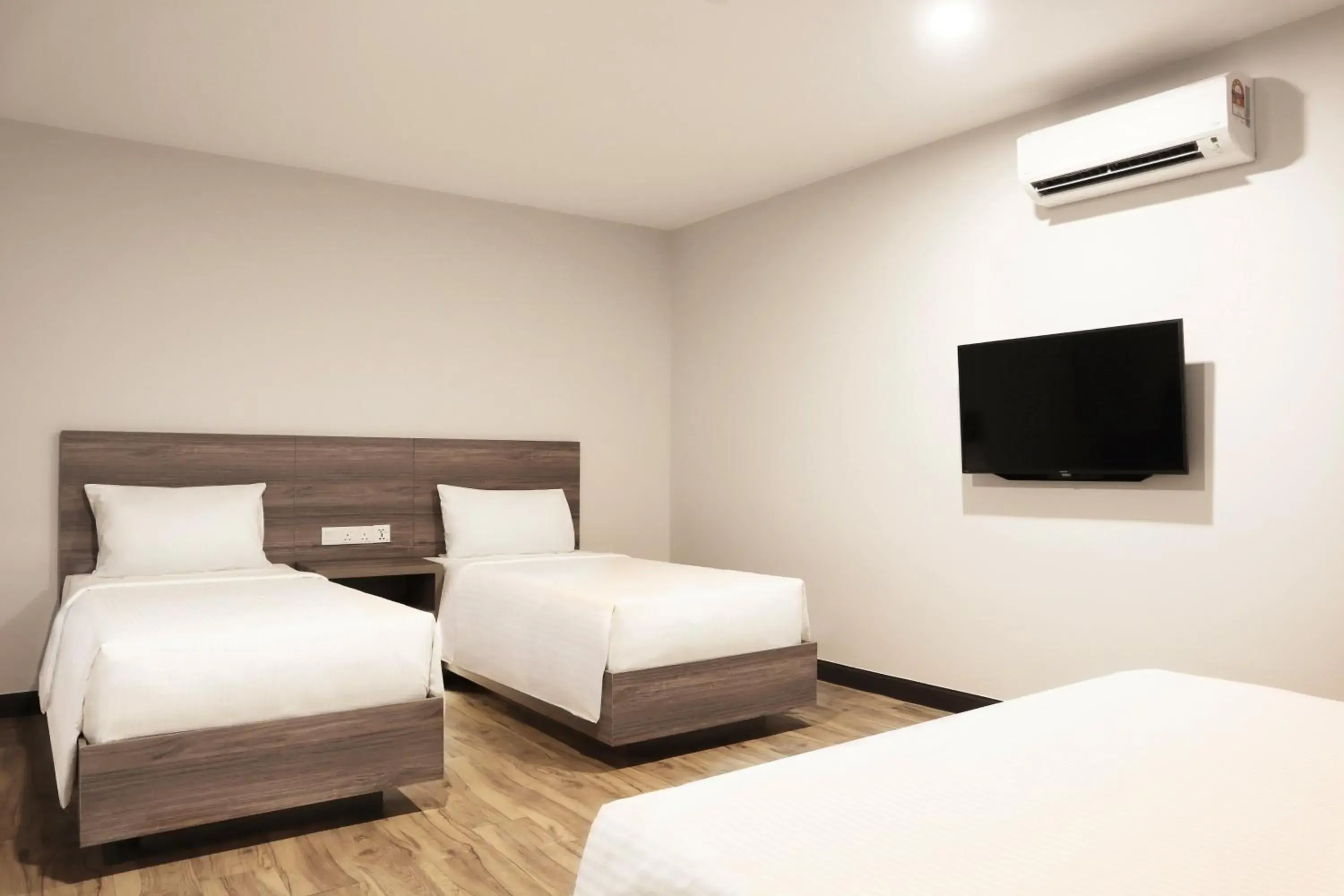 Bedroom, Bed in ACES Hotel Kuala Lumpur