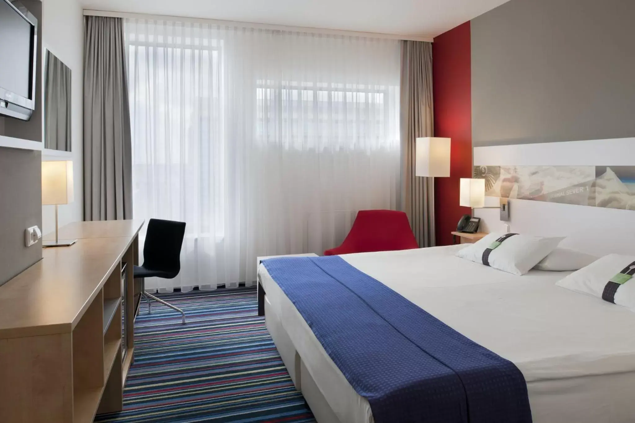 Photo of the whole room, Bed in Holiday Inn Prague Airport, an IHG Hotel