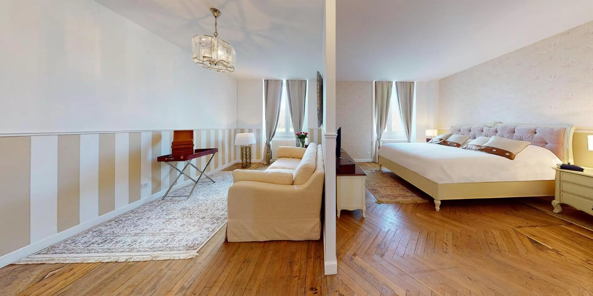 Bed in Château de Tressé