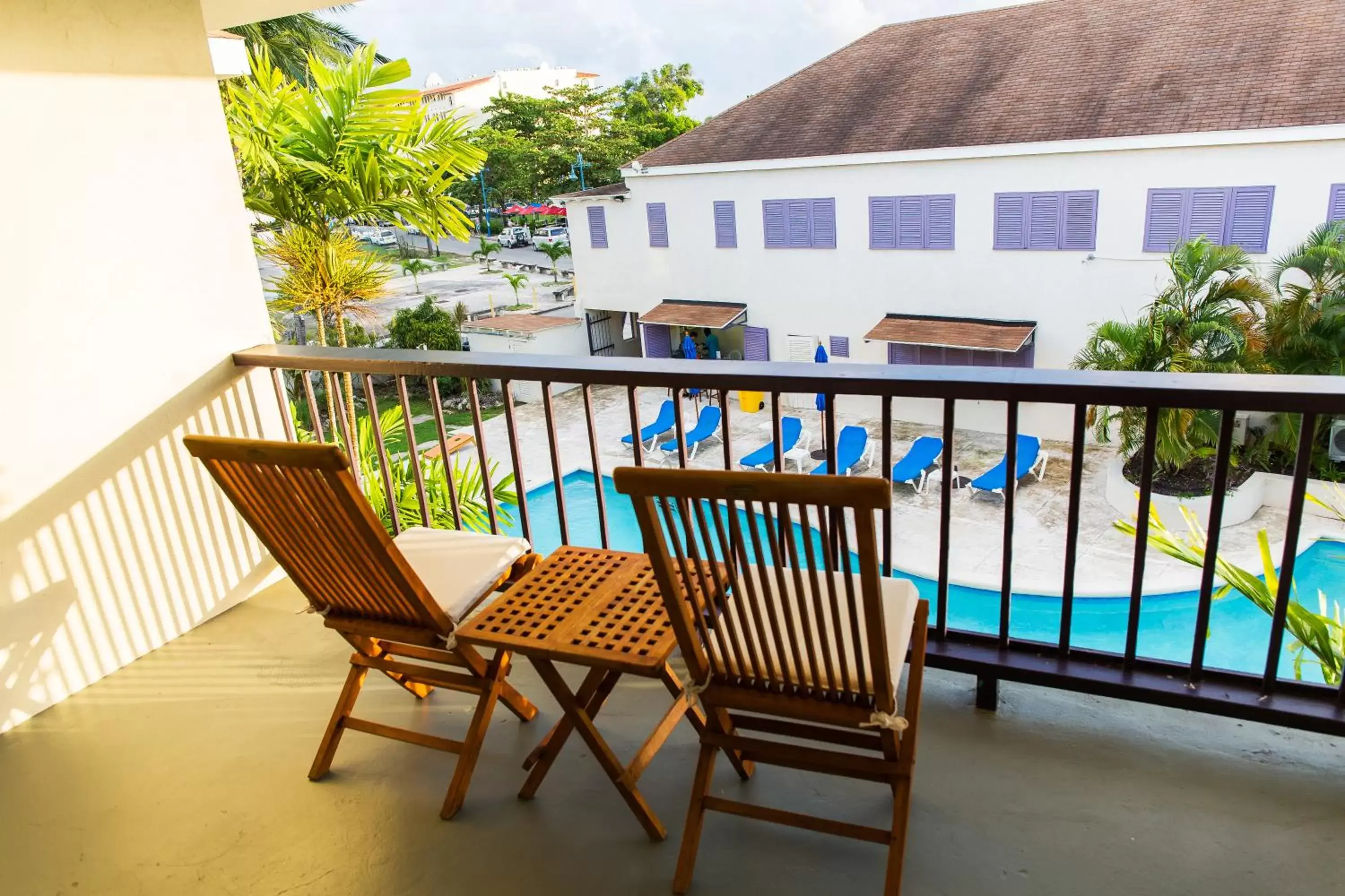 Balcony/Terrace, Pool View in Infinity on the Beach