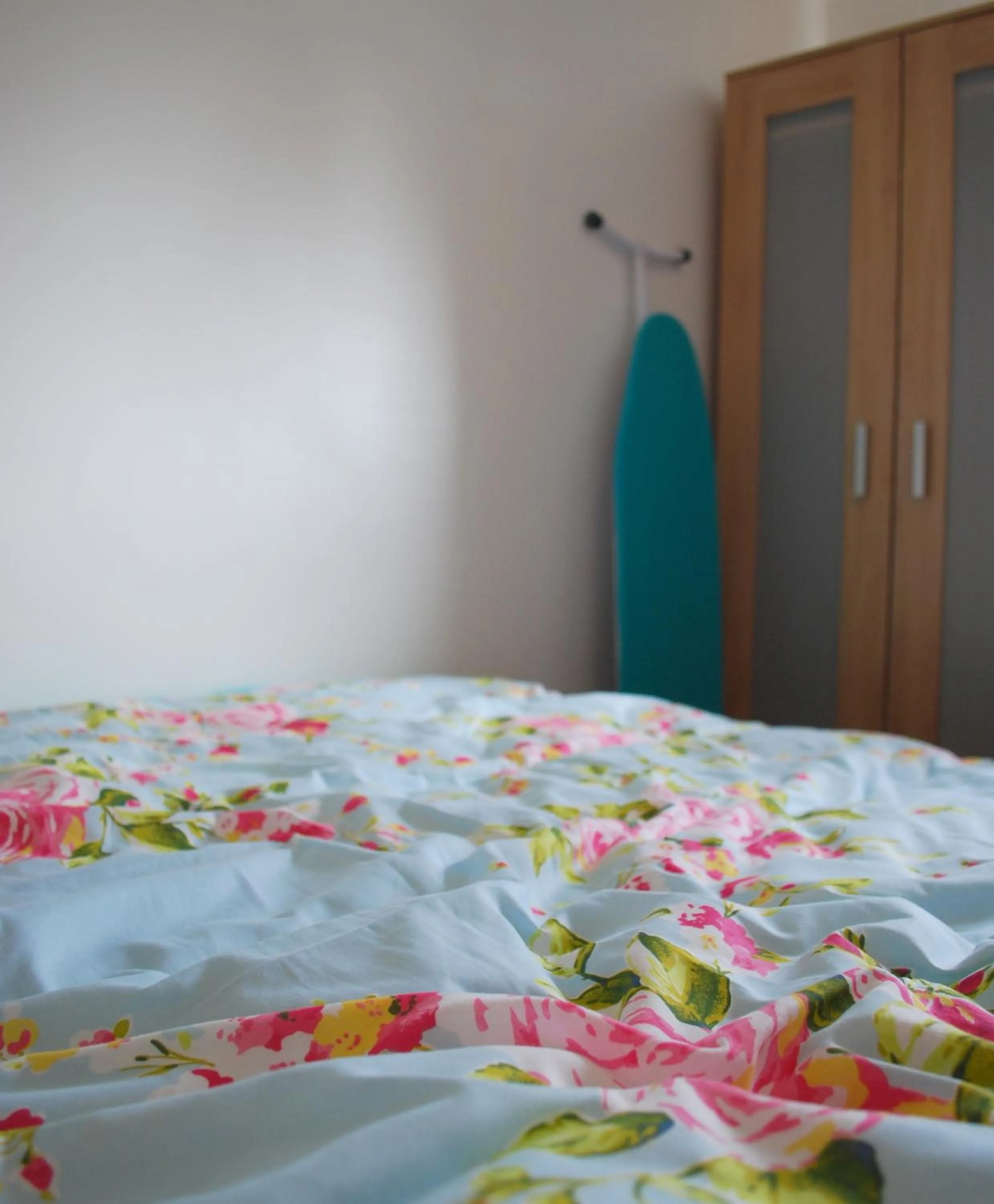 Photo of the whole room, Bed in Clift Guest House