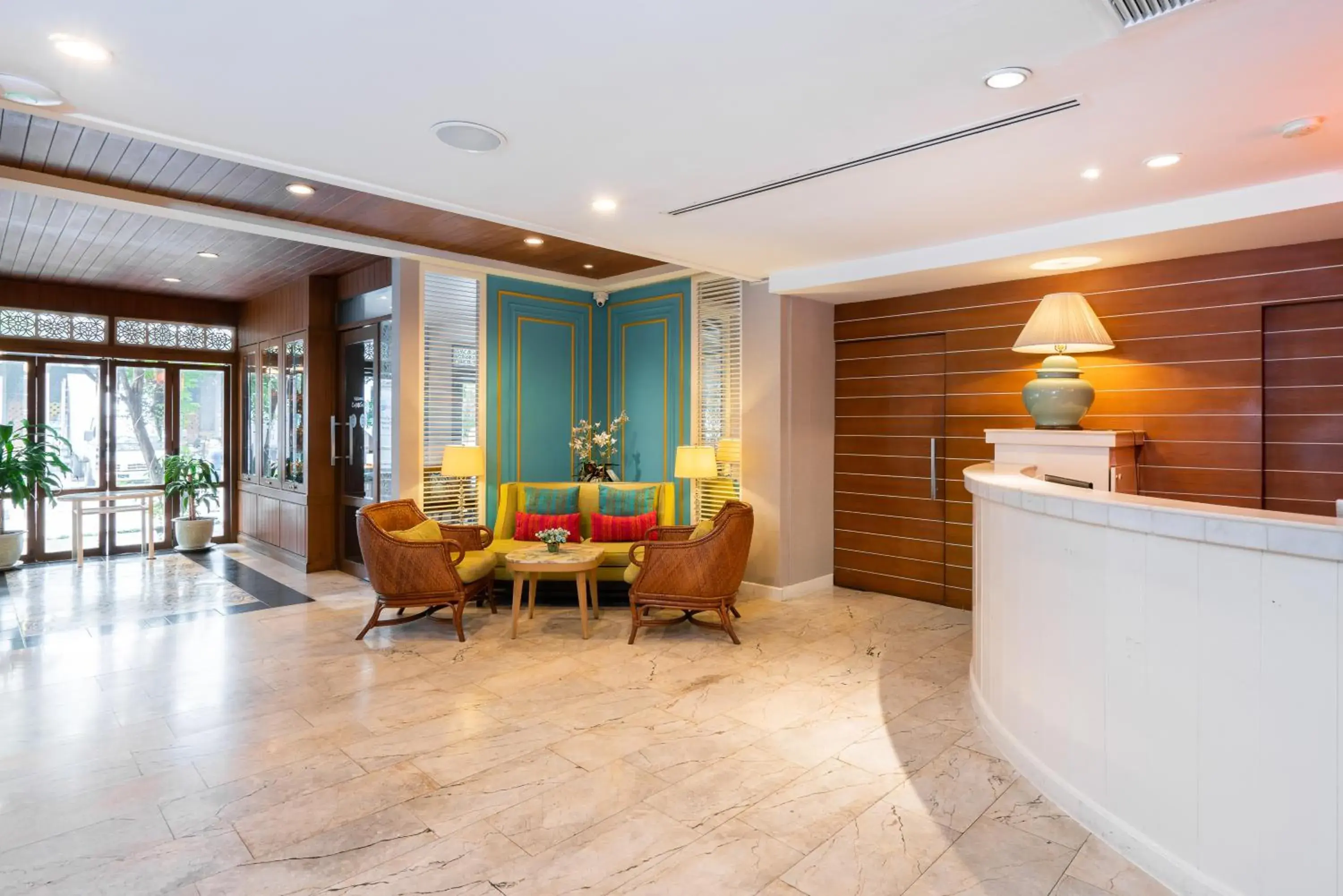 Facade/entrance in La Petite Salil Sukhumvit 8 Facade/entrance in La Petite Salil Sukhumvit 8