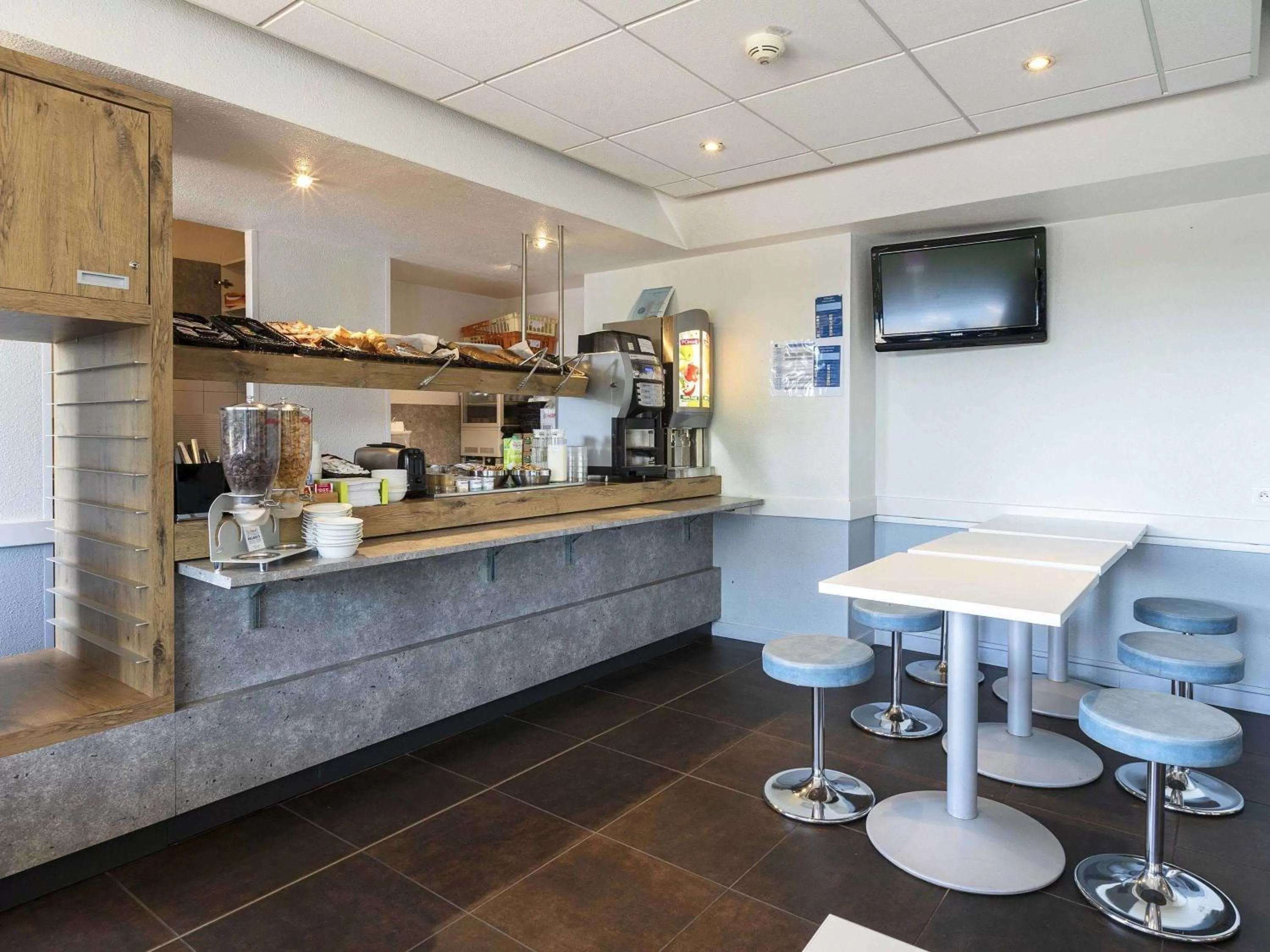 Restaurant/places to eat in Hotel Ibis Budget Vichy