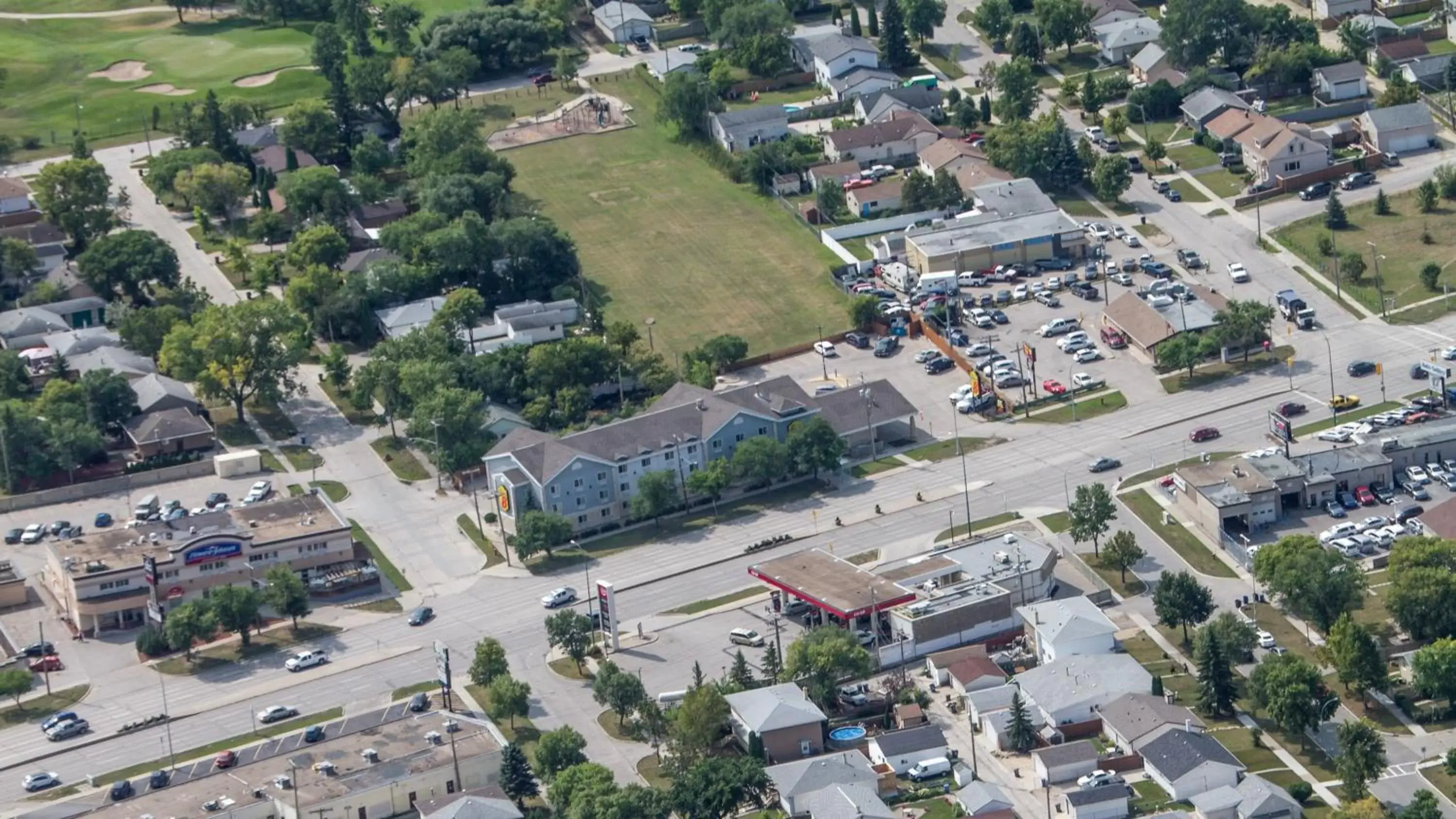 Bird's eye view, Bird's-eye View in Super 8 by Wyndham Winnipeg West