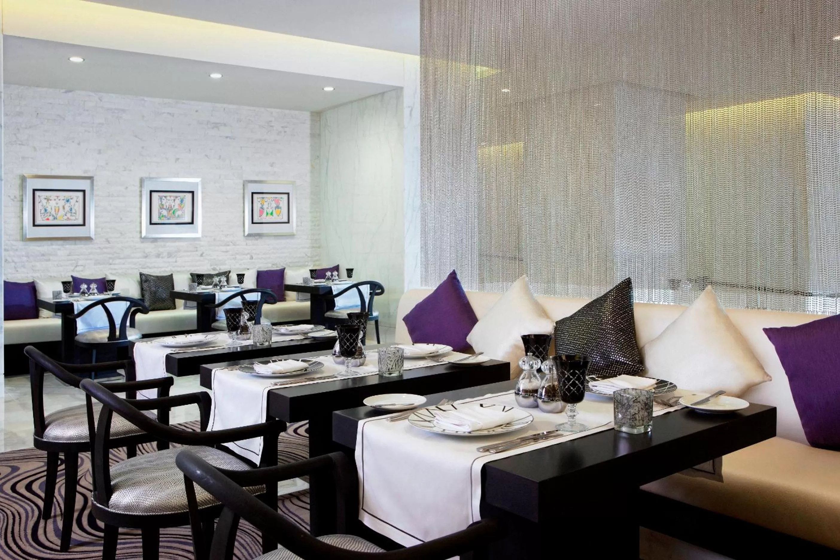 Restaurant/places to eat in Sofitel Abu Dhabi Corniche
