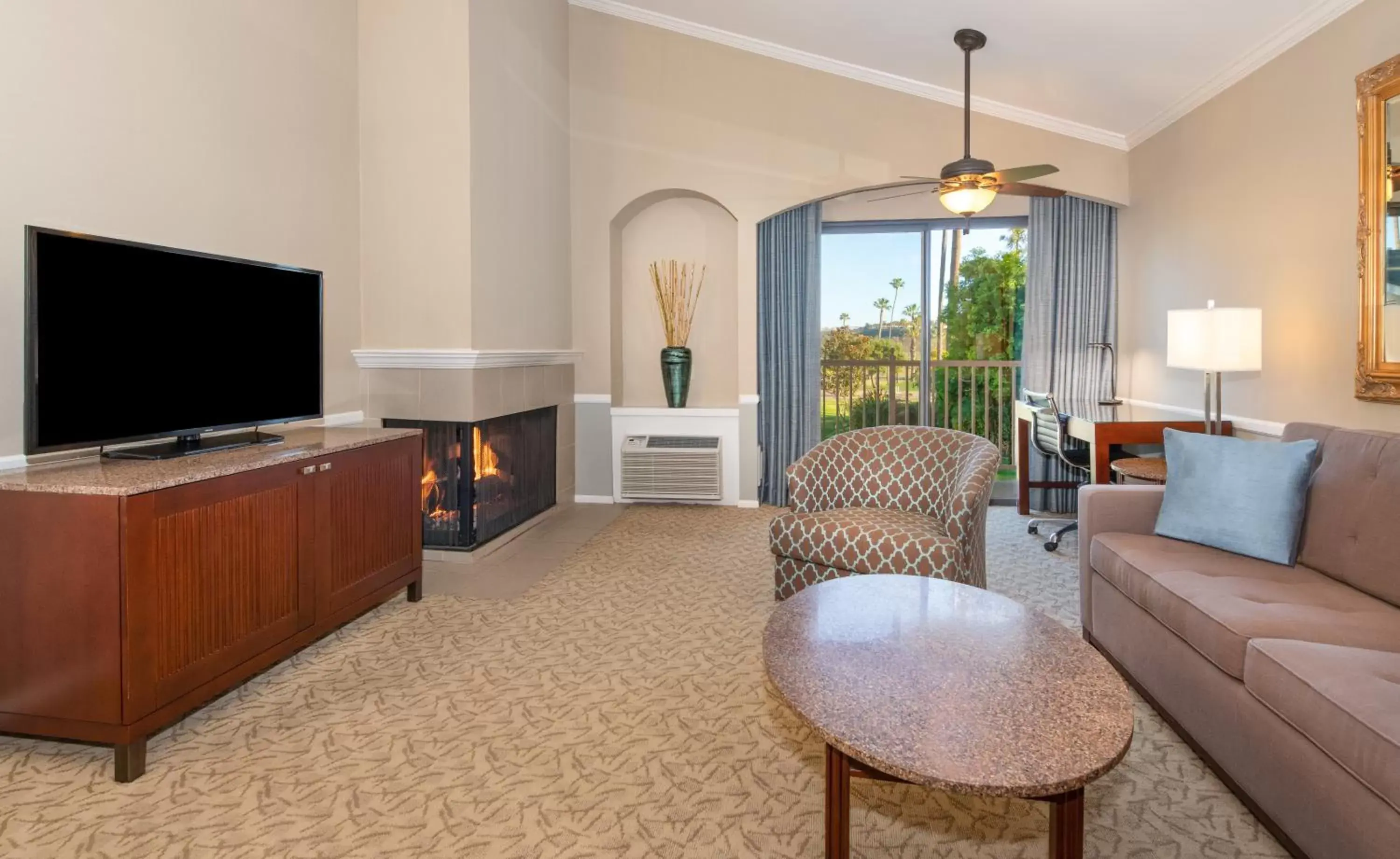 Queen Suite in Morgan Run Resort Queen Suite in Morgan Run Resort