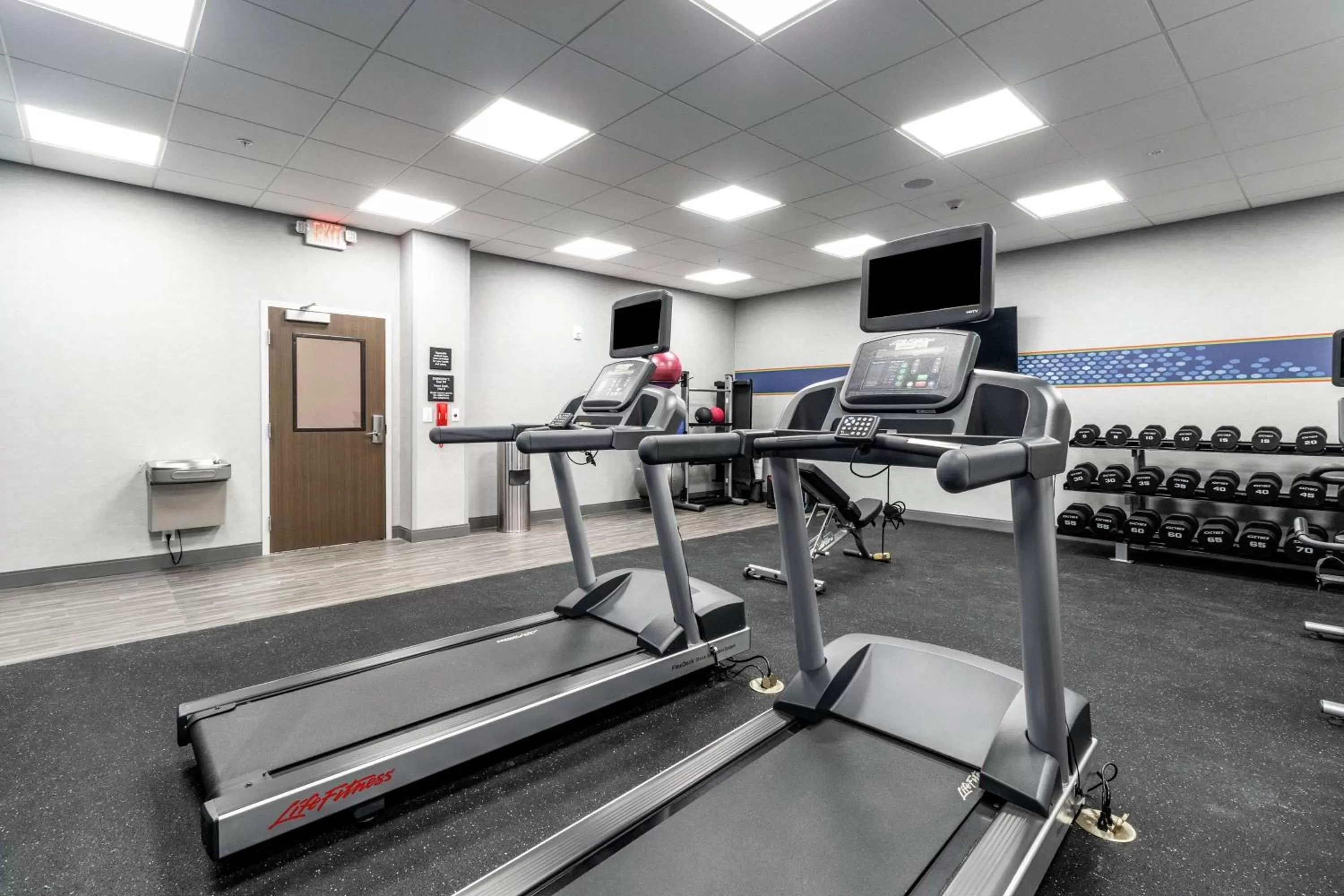 Fitness centre/facilities in Hampton Inn Locust Grove