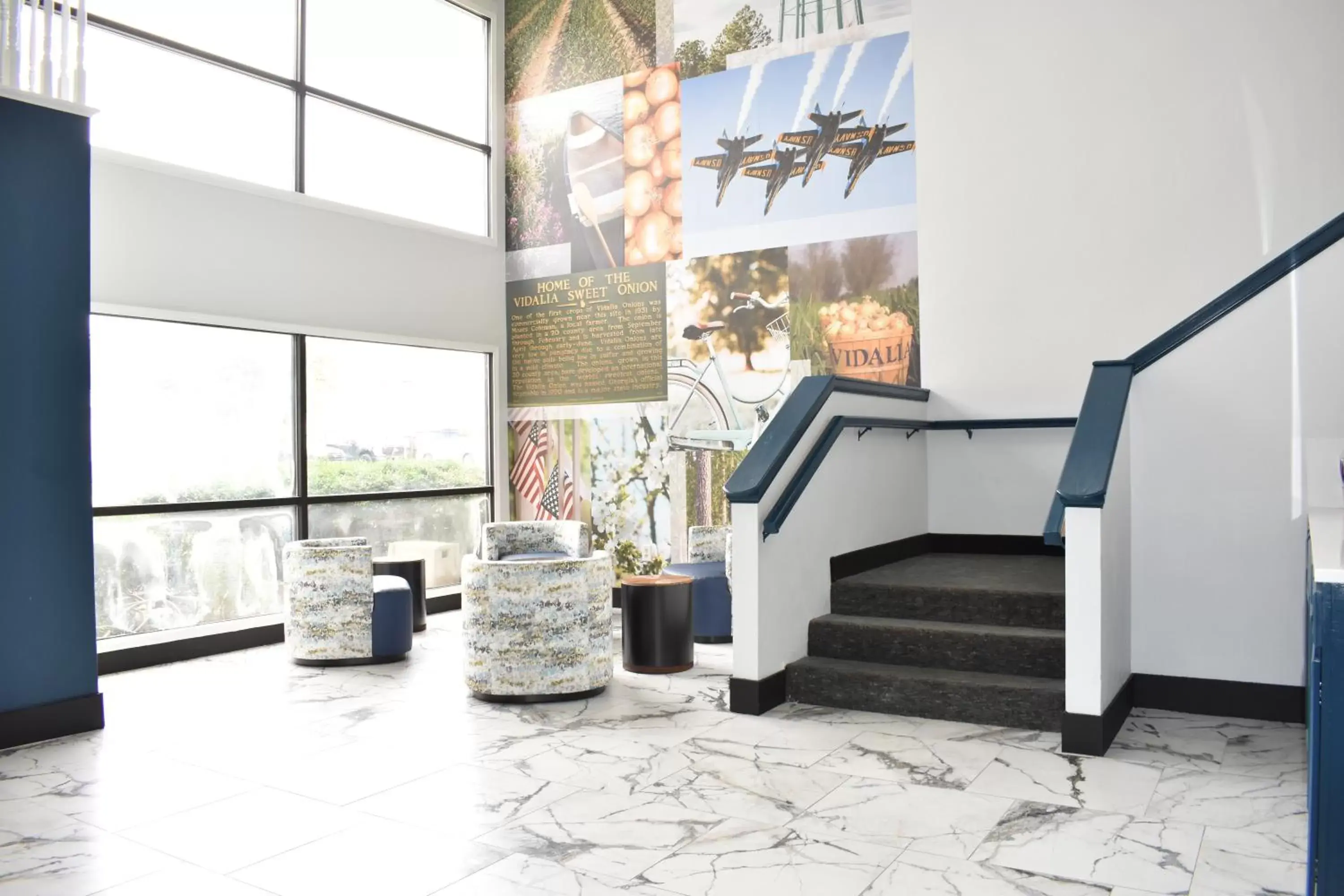 Lobby or reception in Clarion Pointe Vidalia - Lyons West Lobby or reception in Clarion Pointe Vidalia - Lyons West