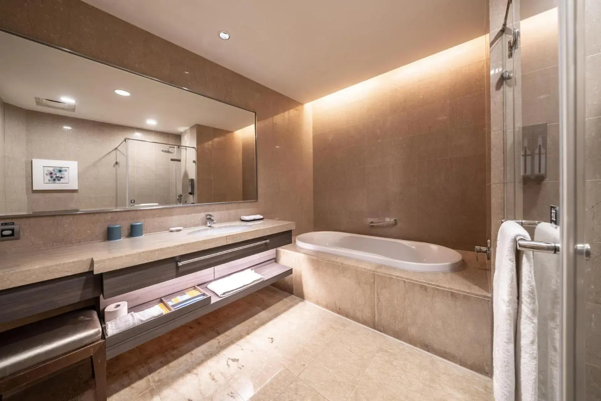 Bathroom in Taipung Suites
