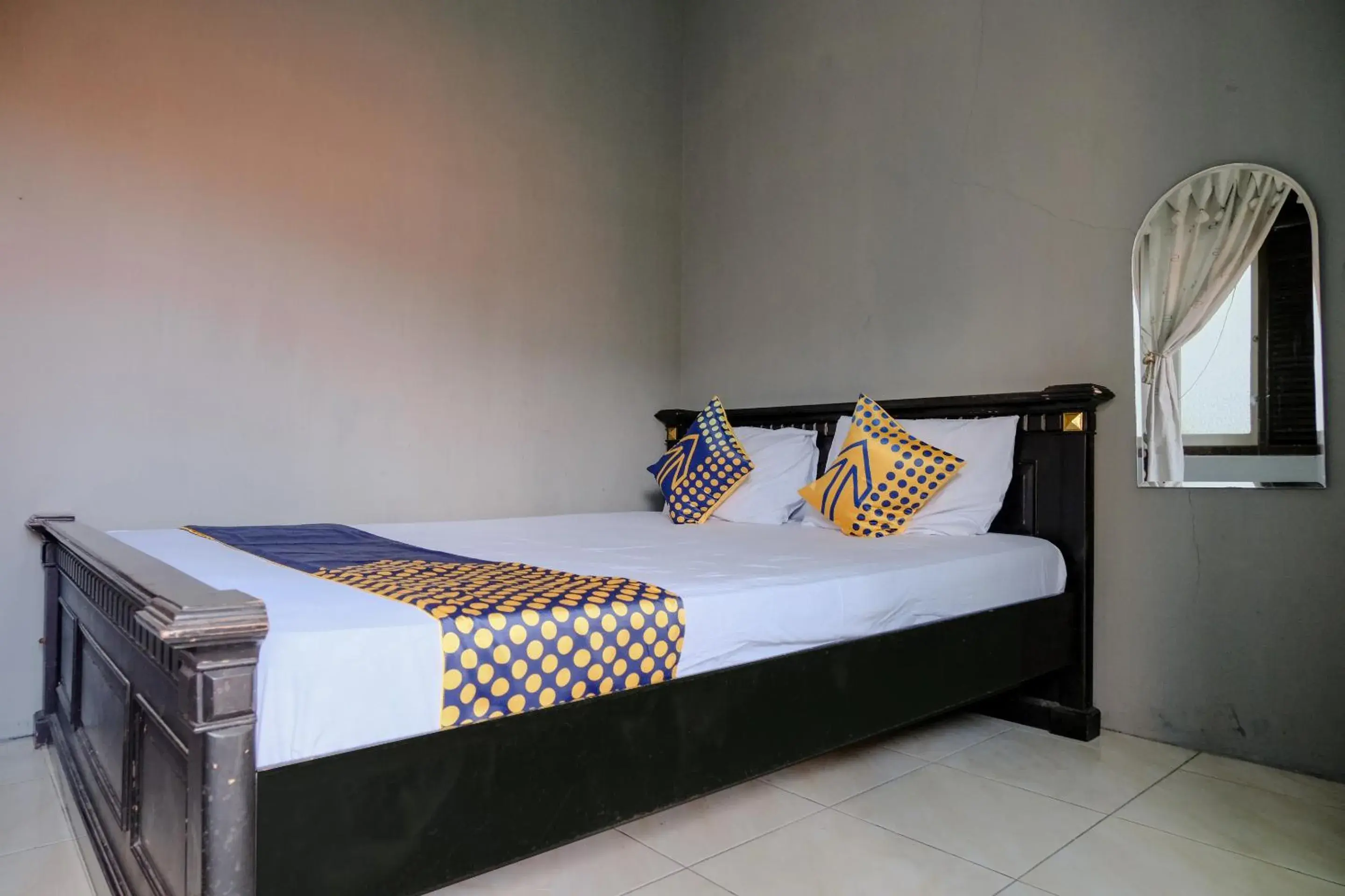 Bedroom, Bed in OYO 2046 Villa Hardi