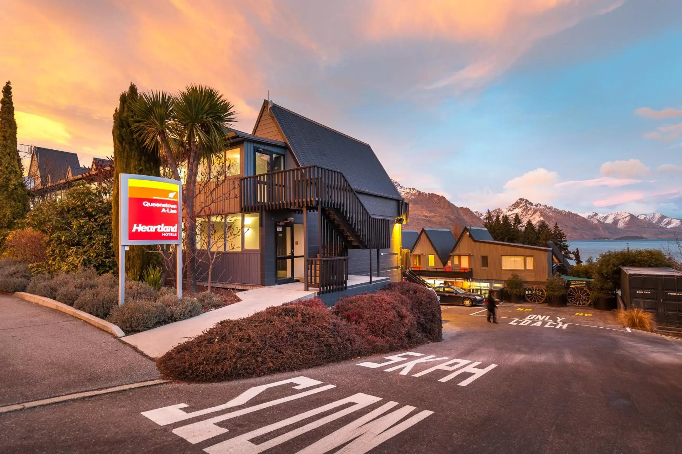 Facade/entrance, Property Building in Heartland Hotel Queenstown