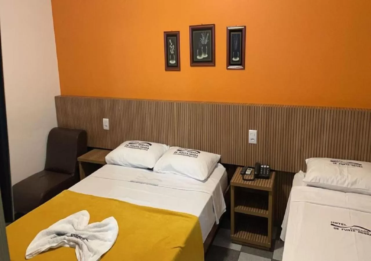 Bed in Hotel Enseada de Ponta Negra