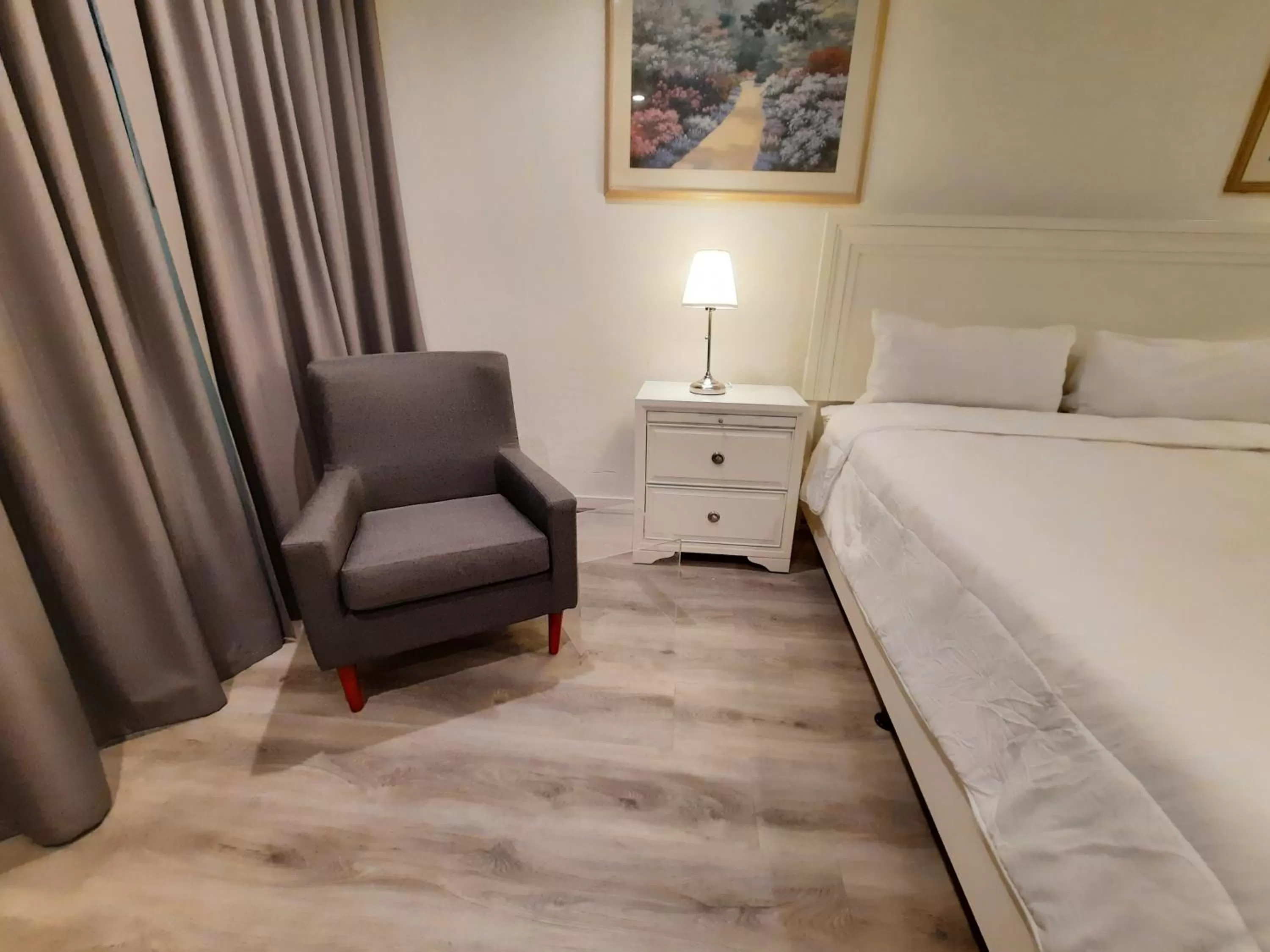 Seating Area in Stardust Hotel