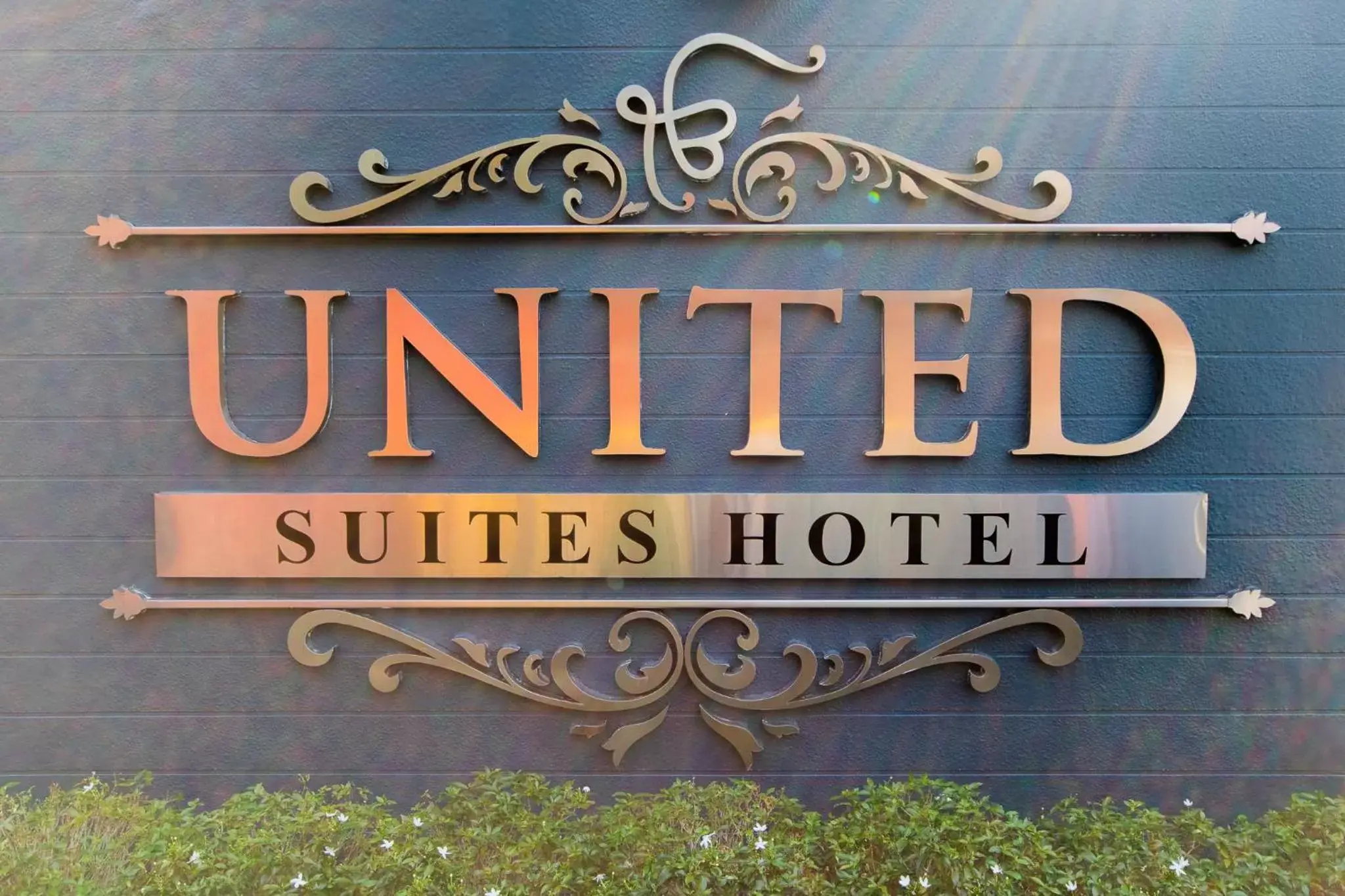 Property building in United Residence Ekamai Bangkok Property building in United Residence Ekamai Bangkok