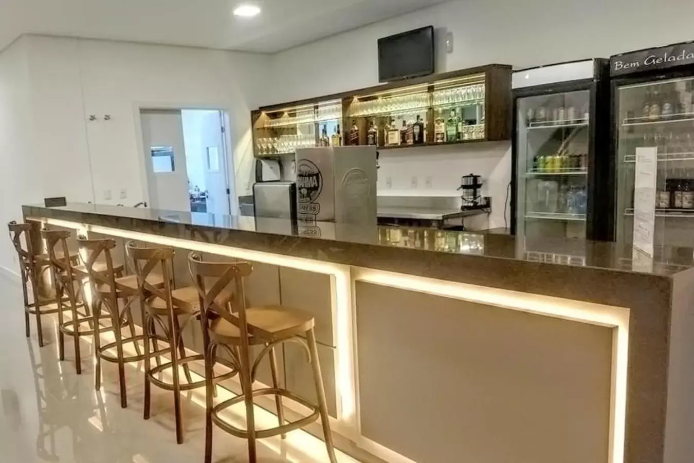 Lounge or bar, Lounge/Bar in Tri Hotel Executive Indaial