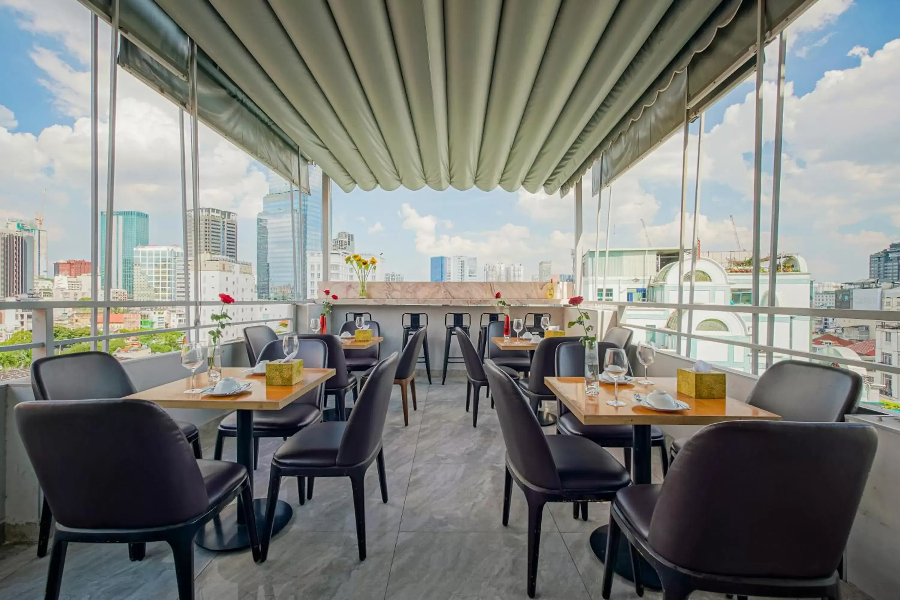 Restaurant/places to eat in Ace Hotel Ben Thanh Restaurant/places to eat in Ace Hotel Ben Thanh