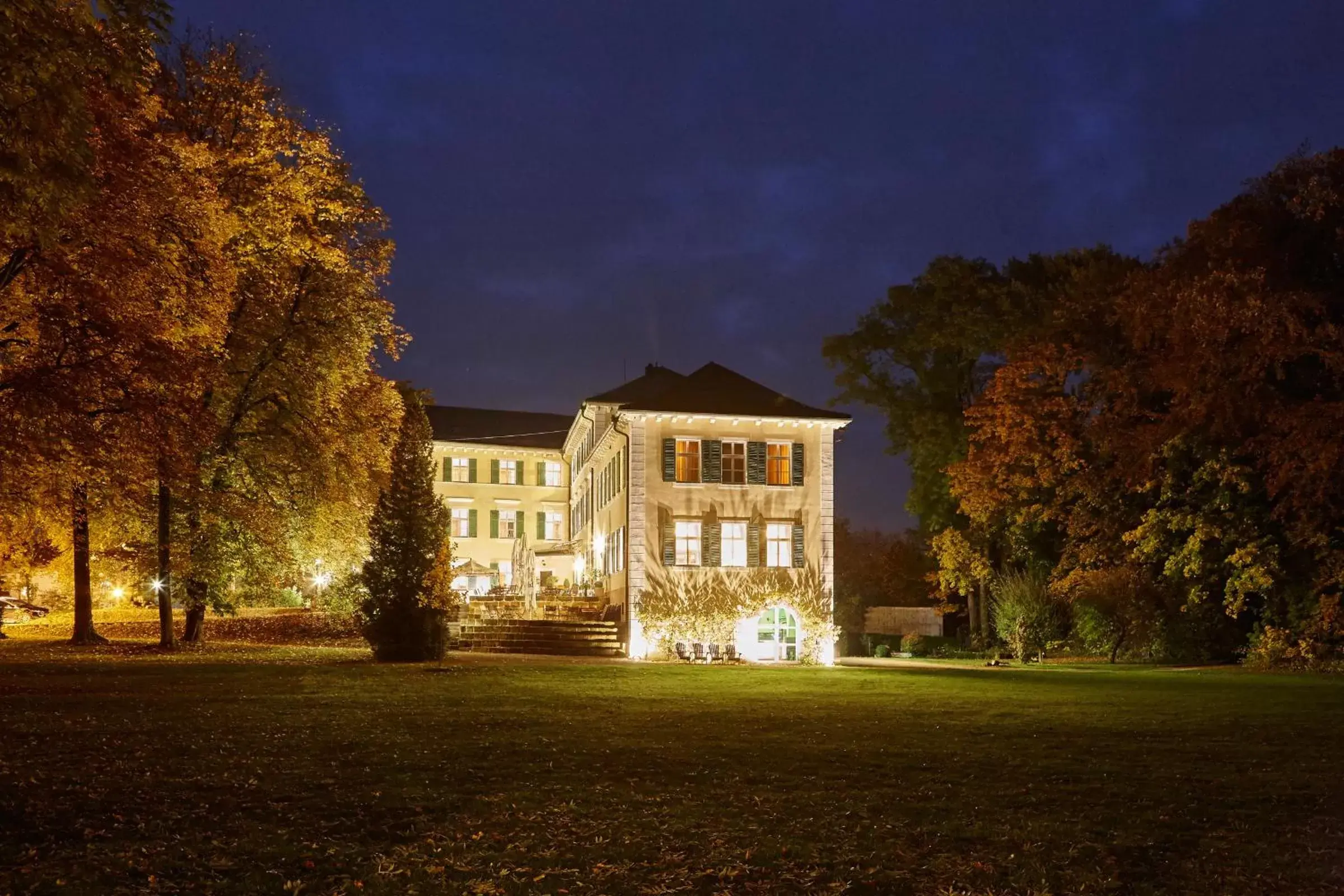 Property Building in Schloss Burgellern