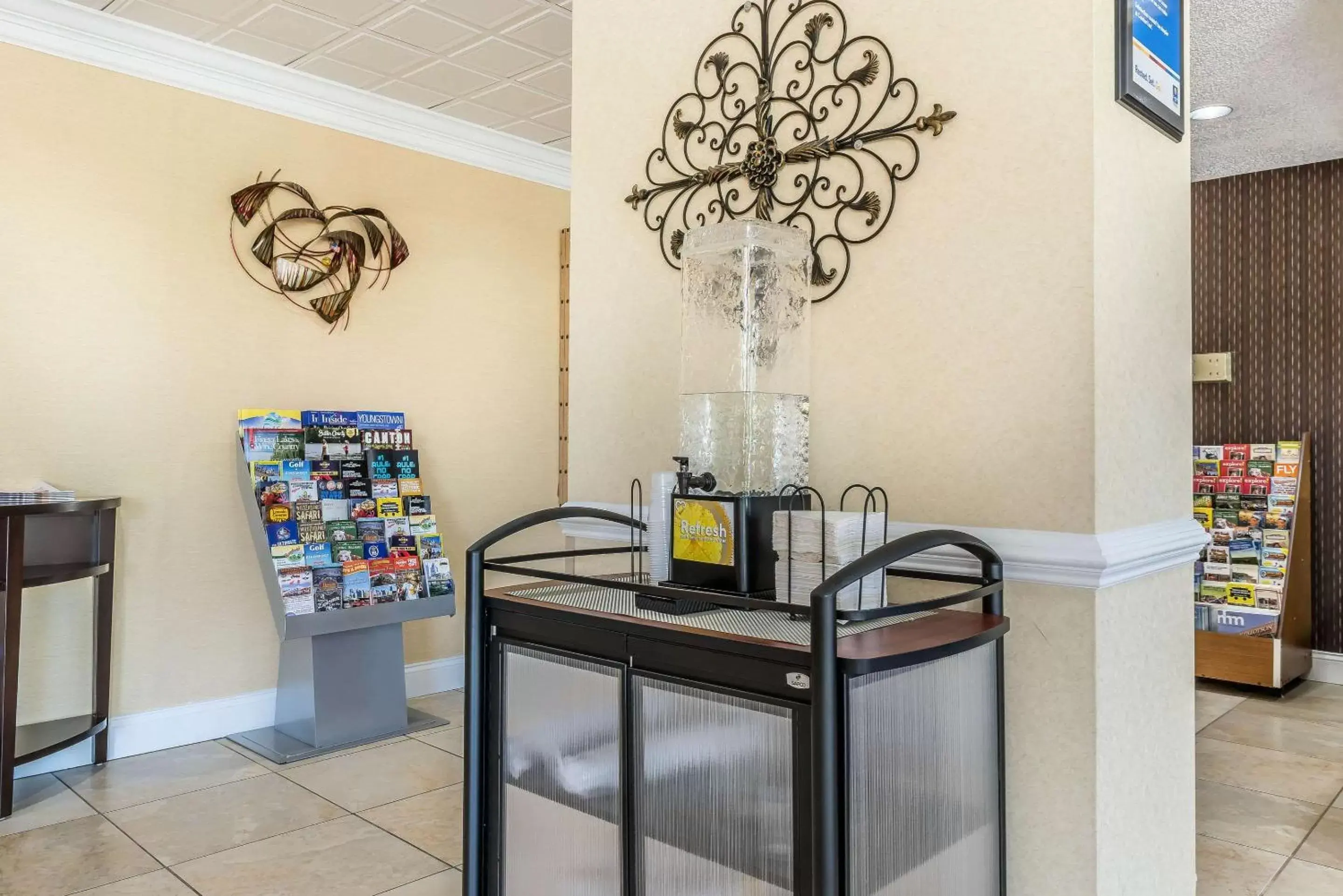 Lobby or reception in Comfort Inn Cranberry Township