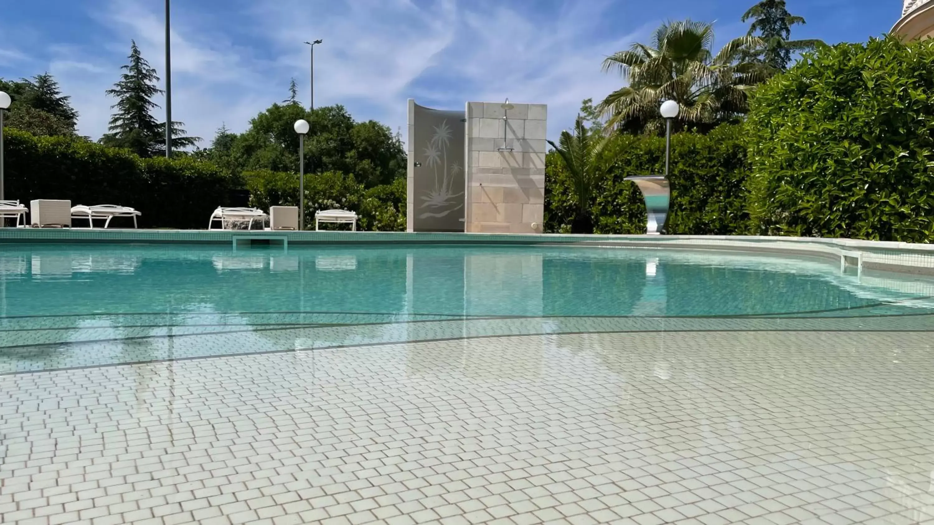 Swimming Pool in Punto Verde