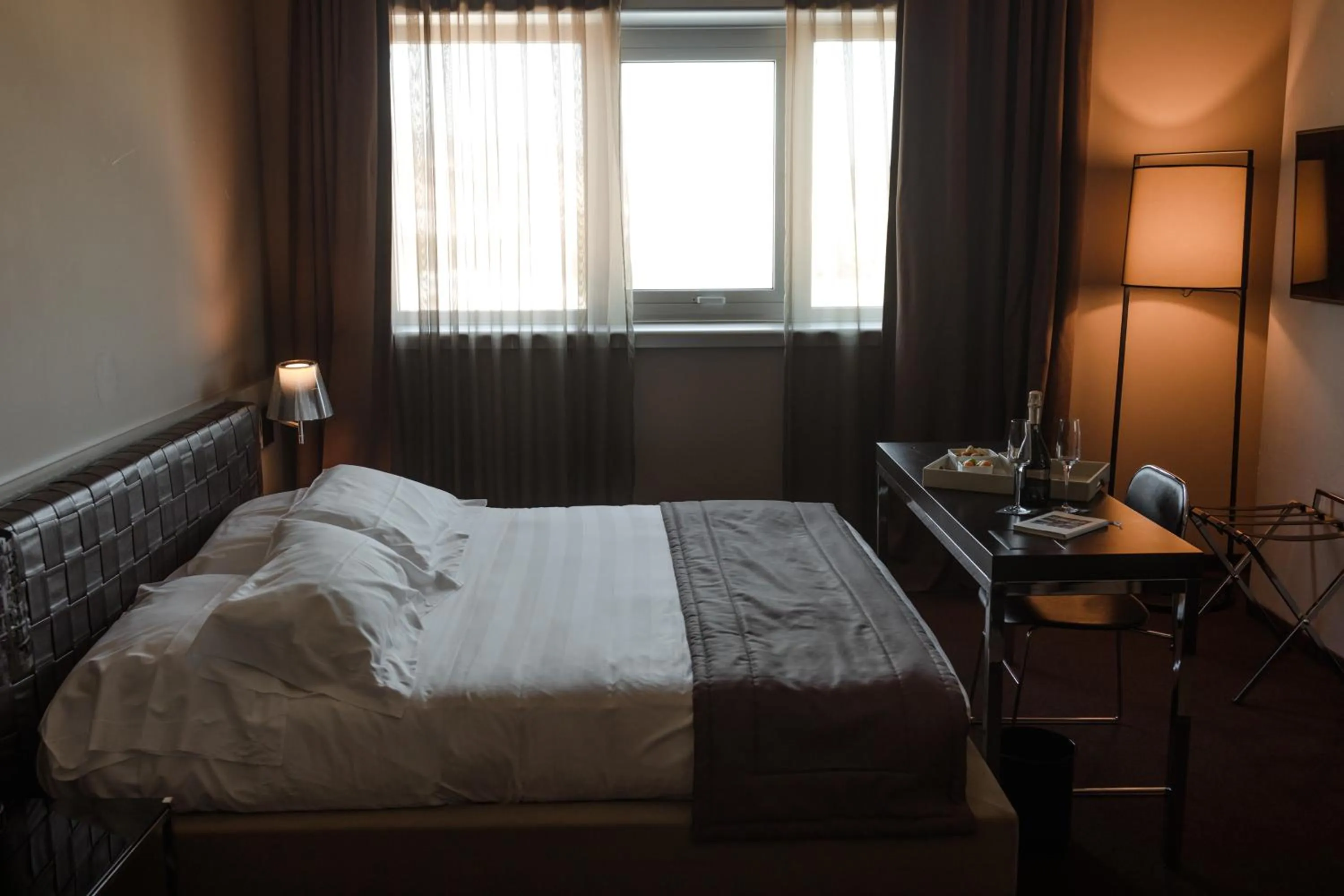 Bed in G Hotel Ancona