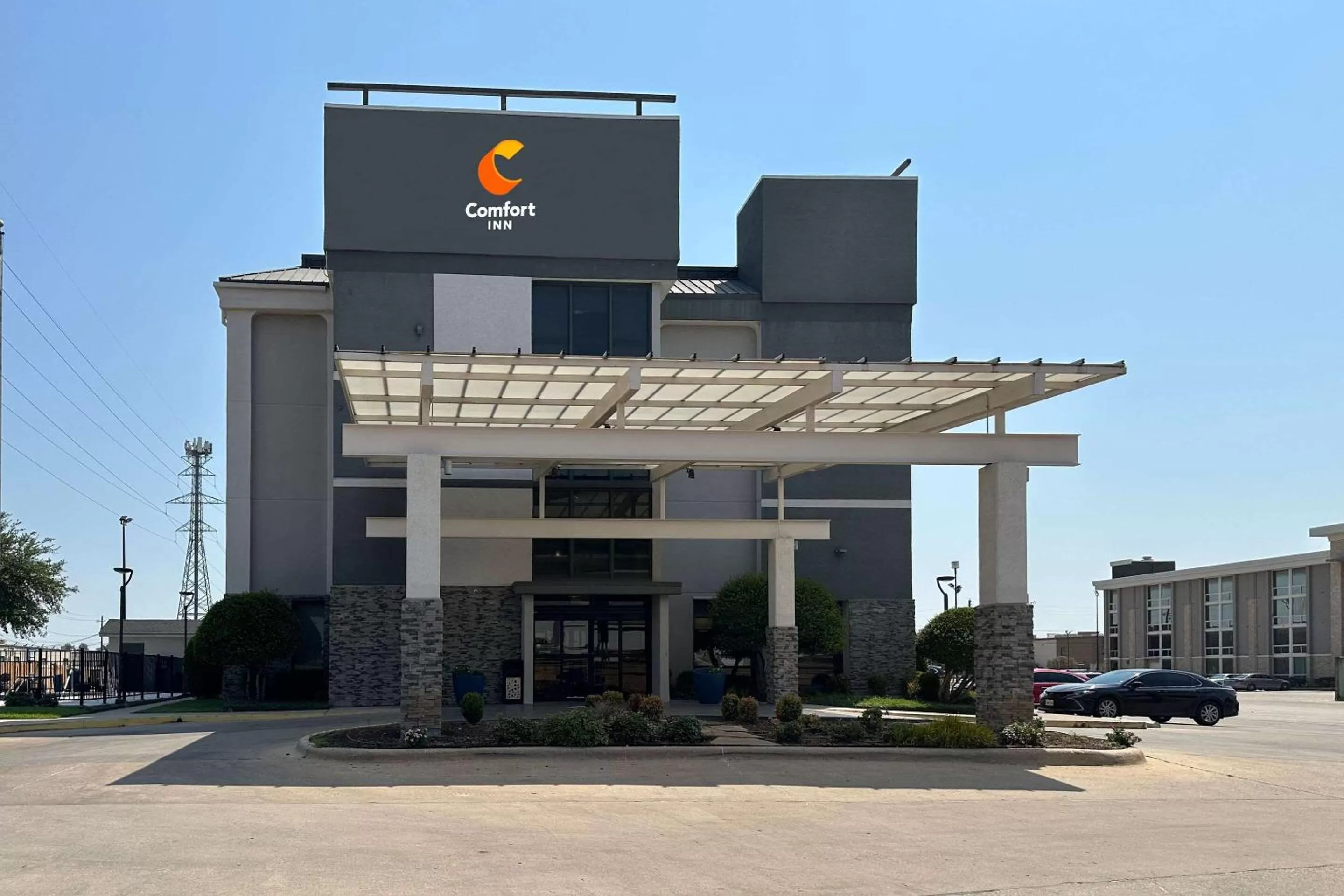 Comfort Inn Dallas North Love Field Airport