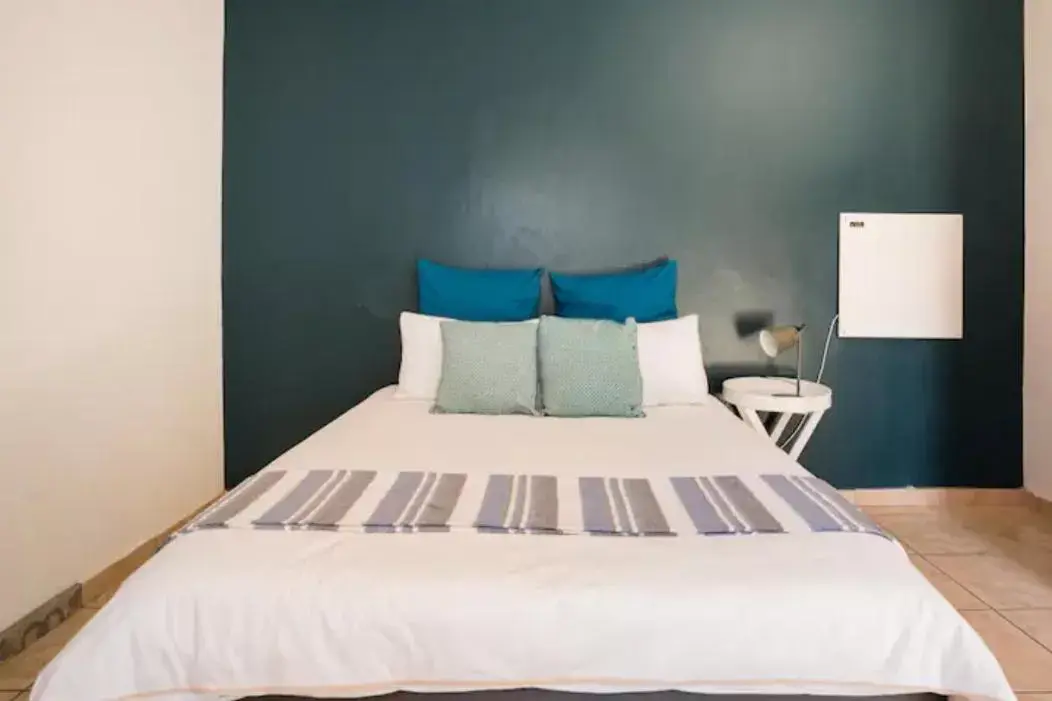 Bed in 54 Brecher Bed in 54 Brecher