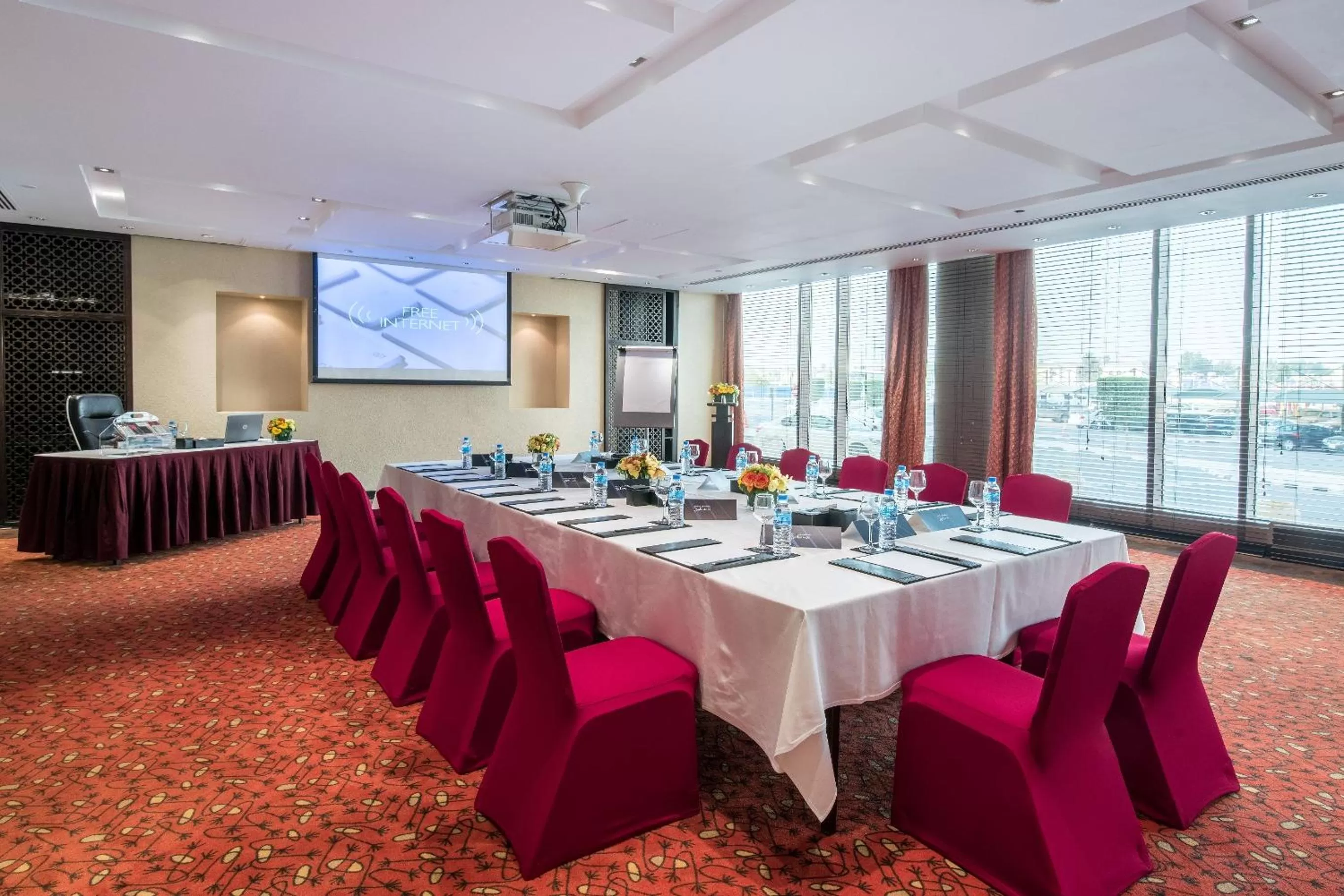 Business facilities in Radisson Blu Hotel, Doha
