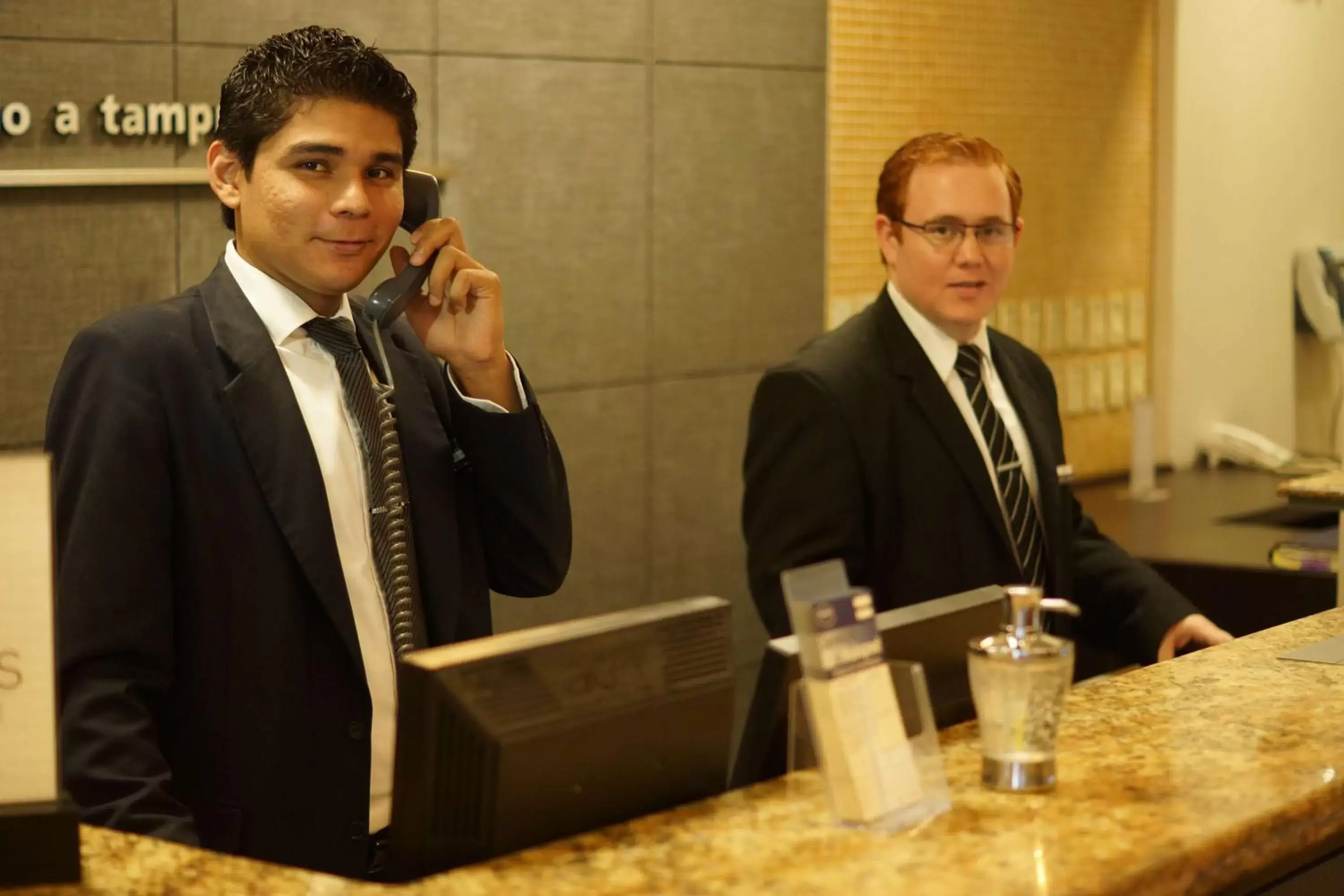 Lobby or reception in Hampton Inn Tampico Airport