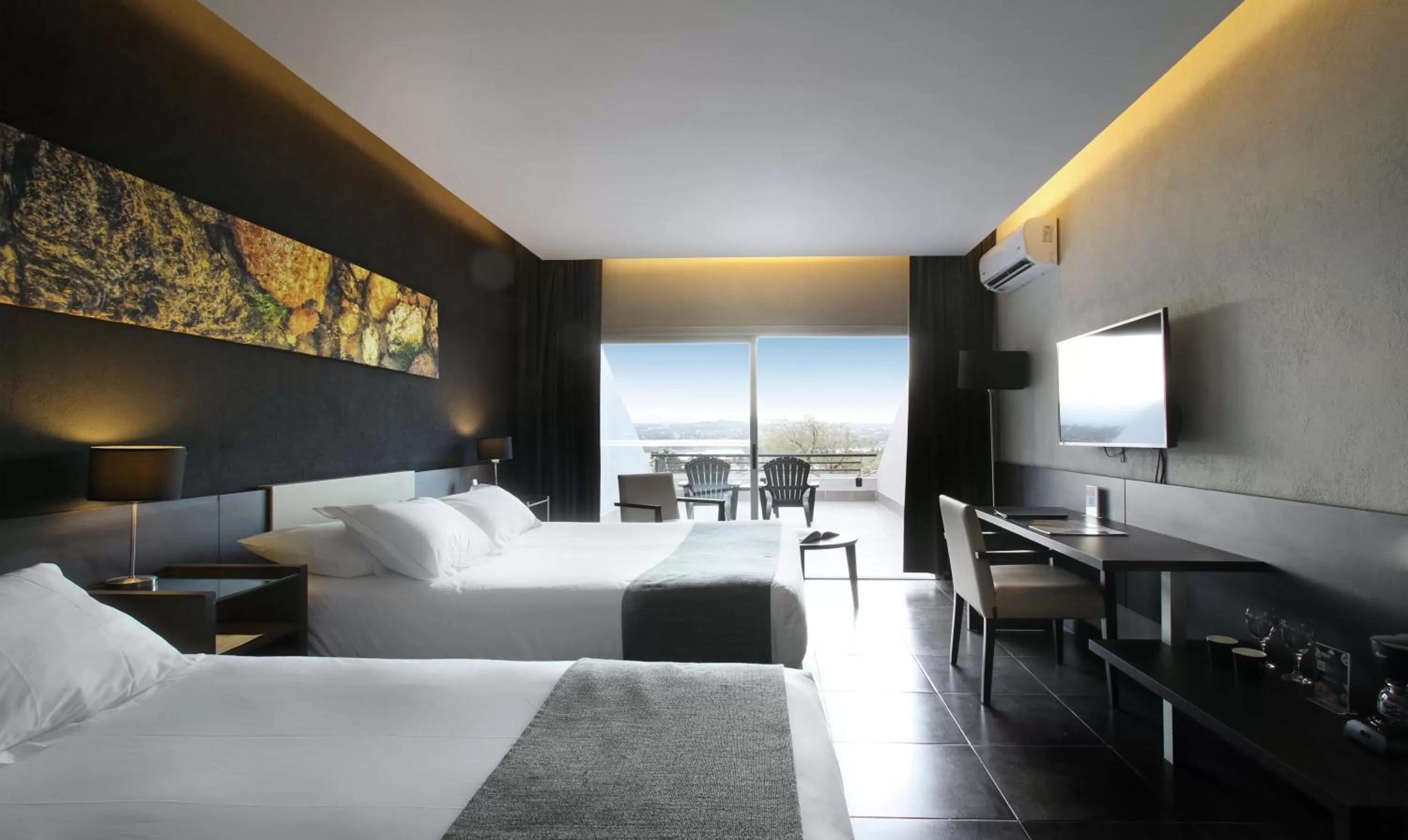 Bed in Pinares Panorama Suites, Spa & Convention Center