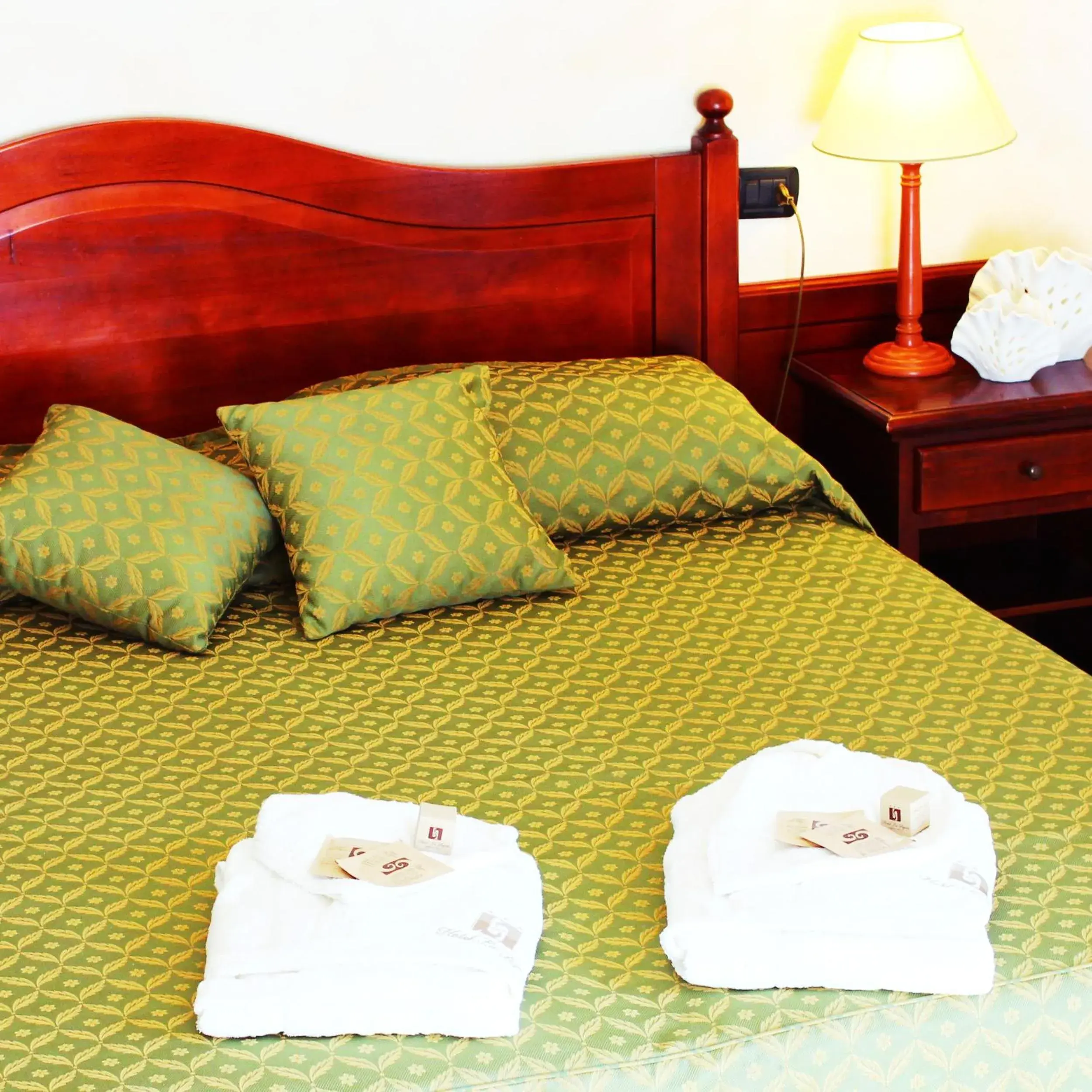 Bed in Hotel La Pigna