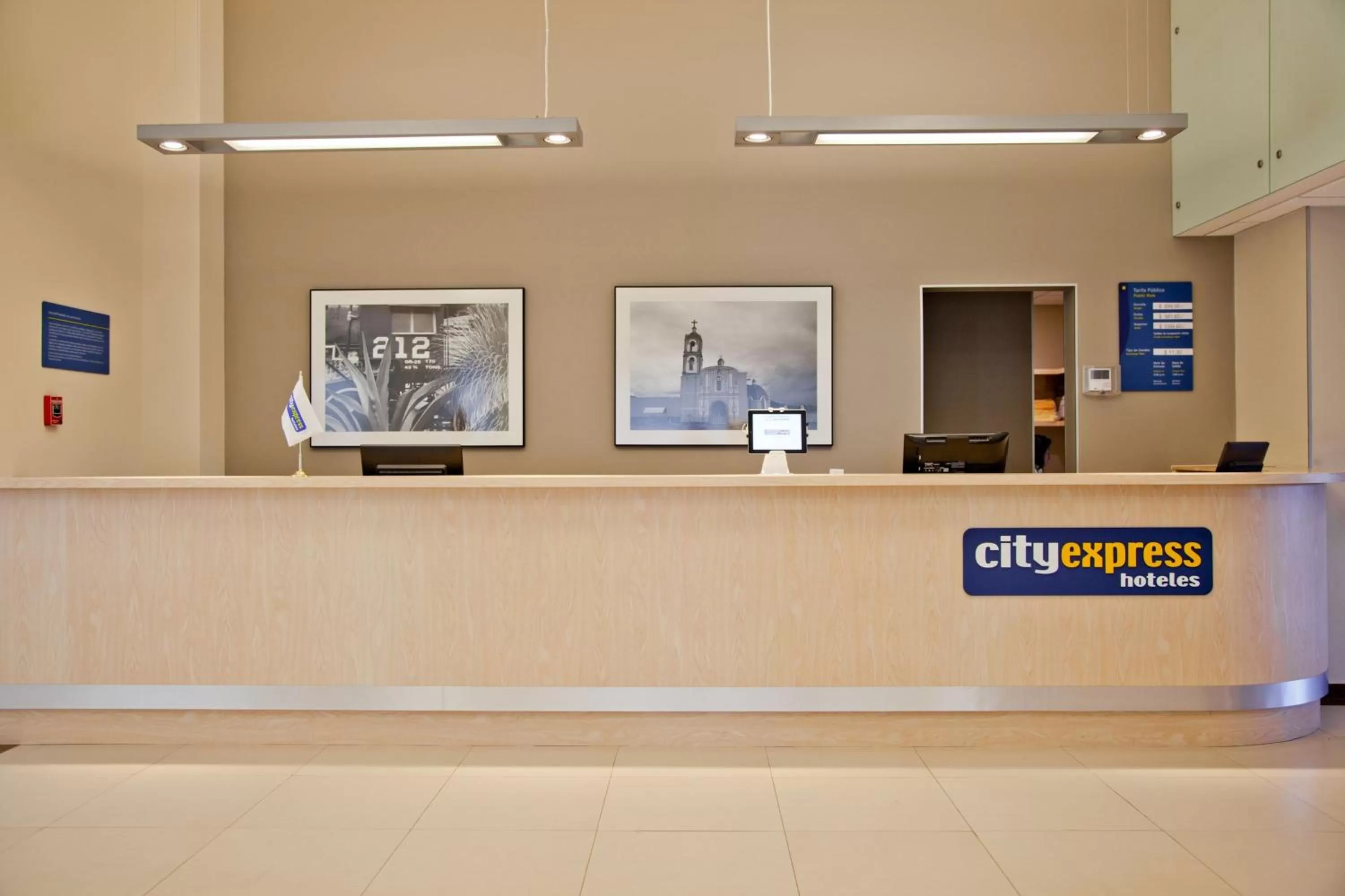 Lobby or reception in City Express by Marriott Apizaco