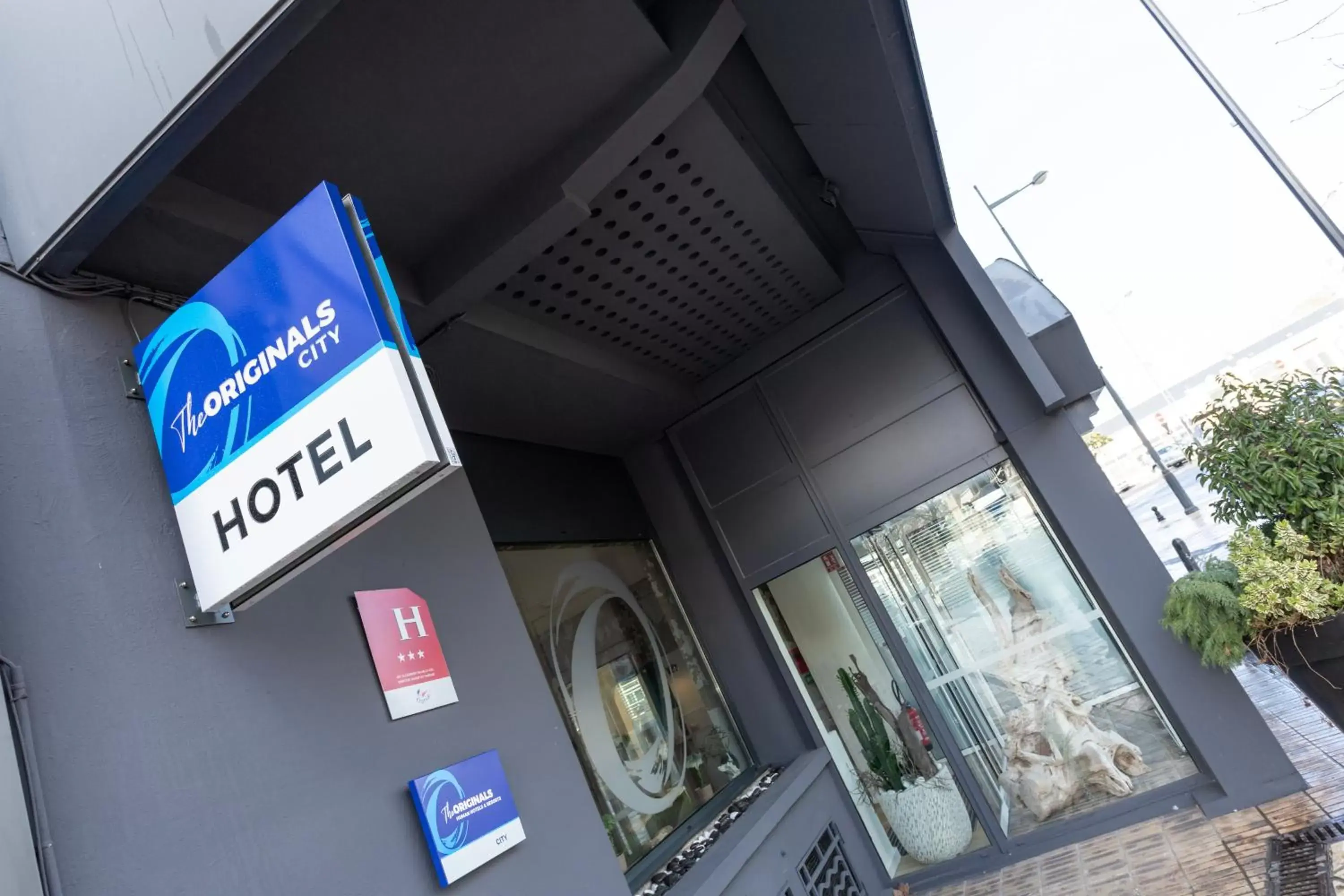 Property Building in The Originals City, Hôtel Le Berry, Bourges